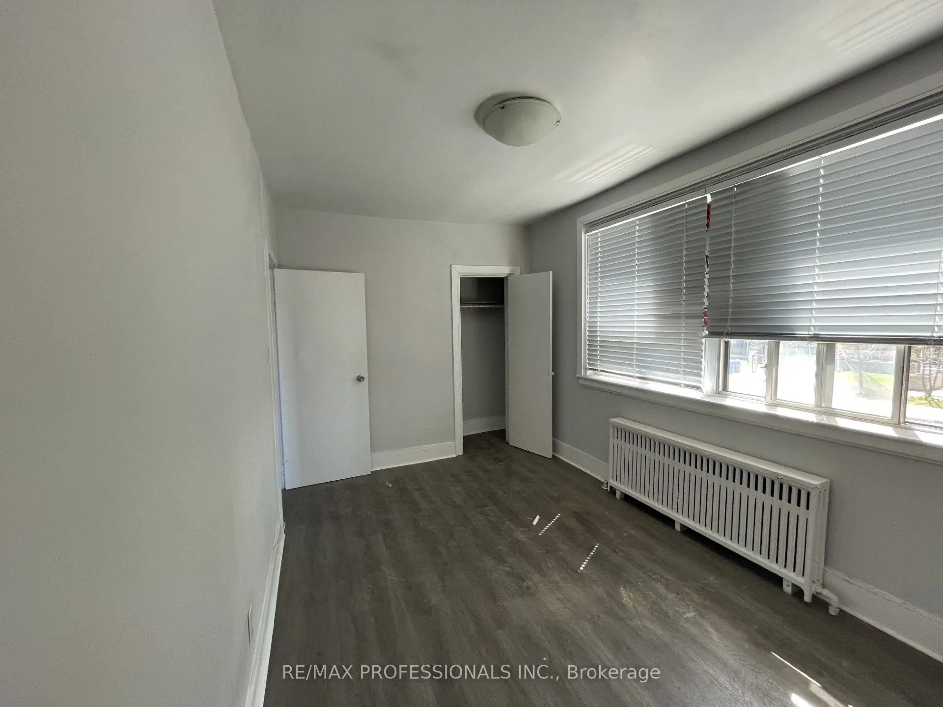 3210 Lake Shore Boulevard, #1