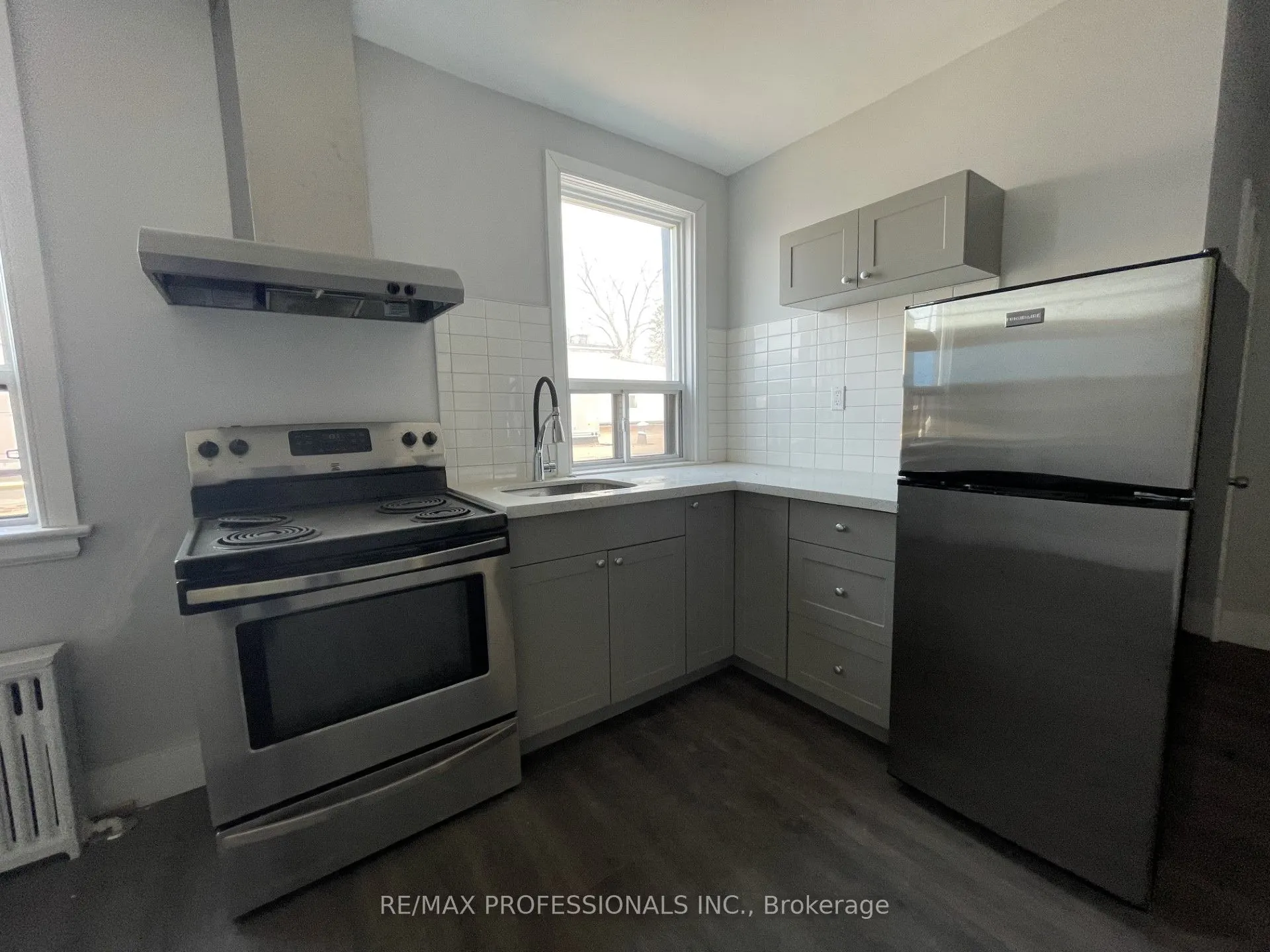 3210 Lake Shore Boulevard, #1