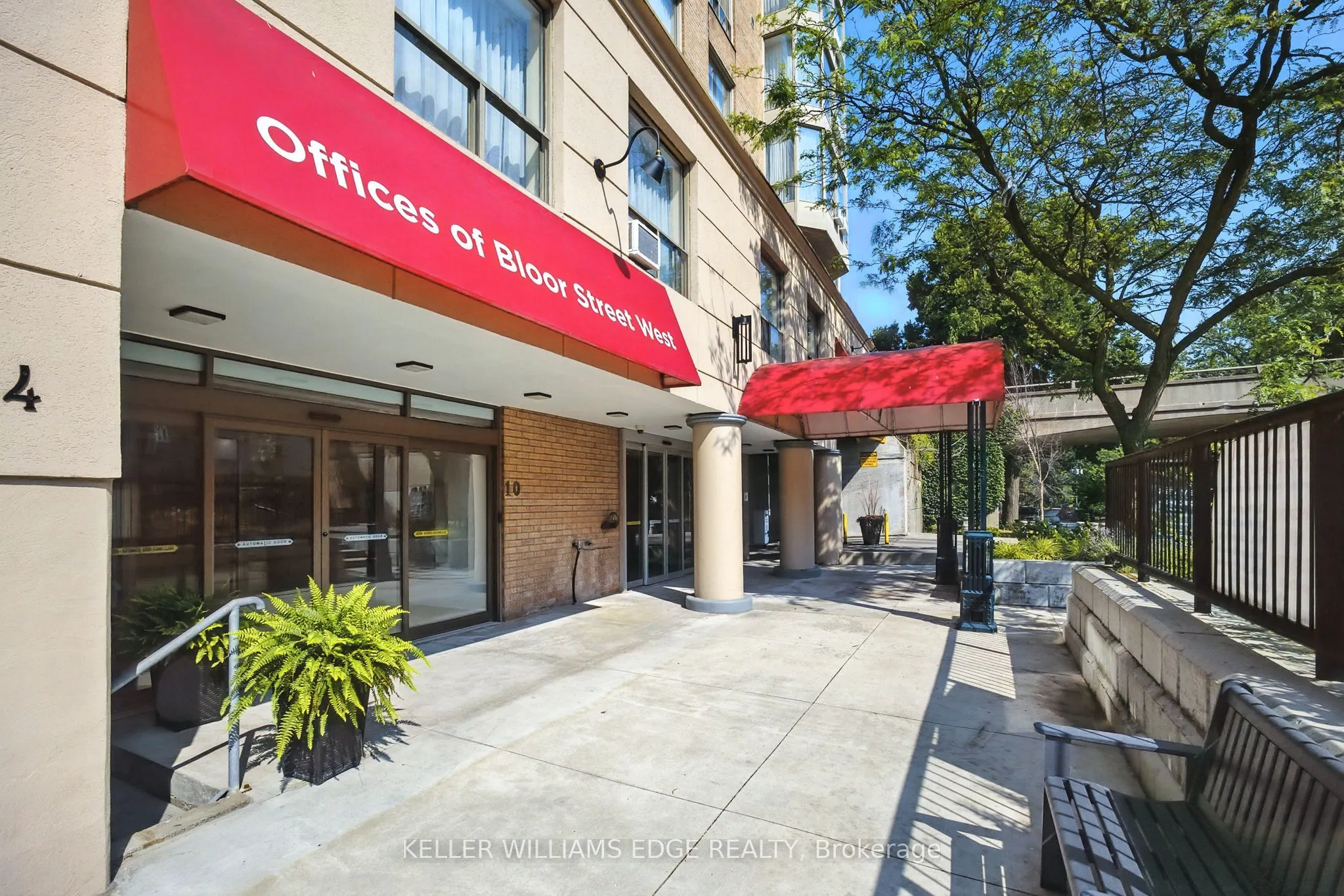 2100 Bloor Street W, #201