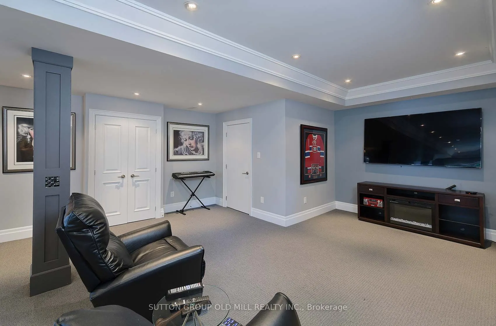 14 Canis Street