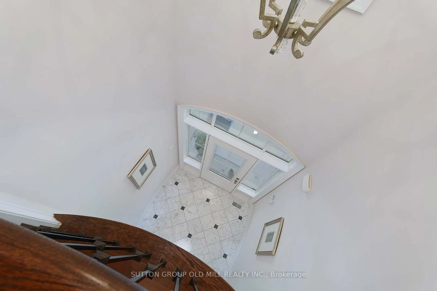 14 Canis Street