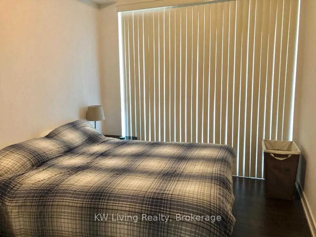 10 Park Lawn Road, #2109