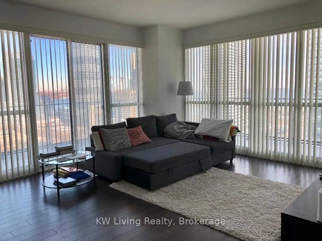 10 Park Lawn Road, #2109