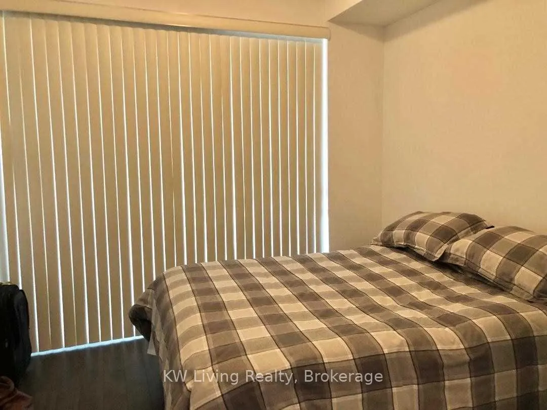 10 Park Lawn Road, #2109