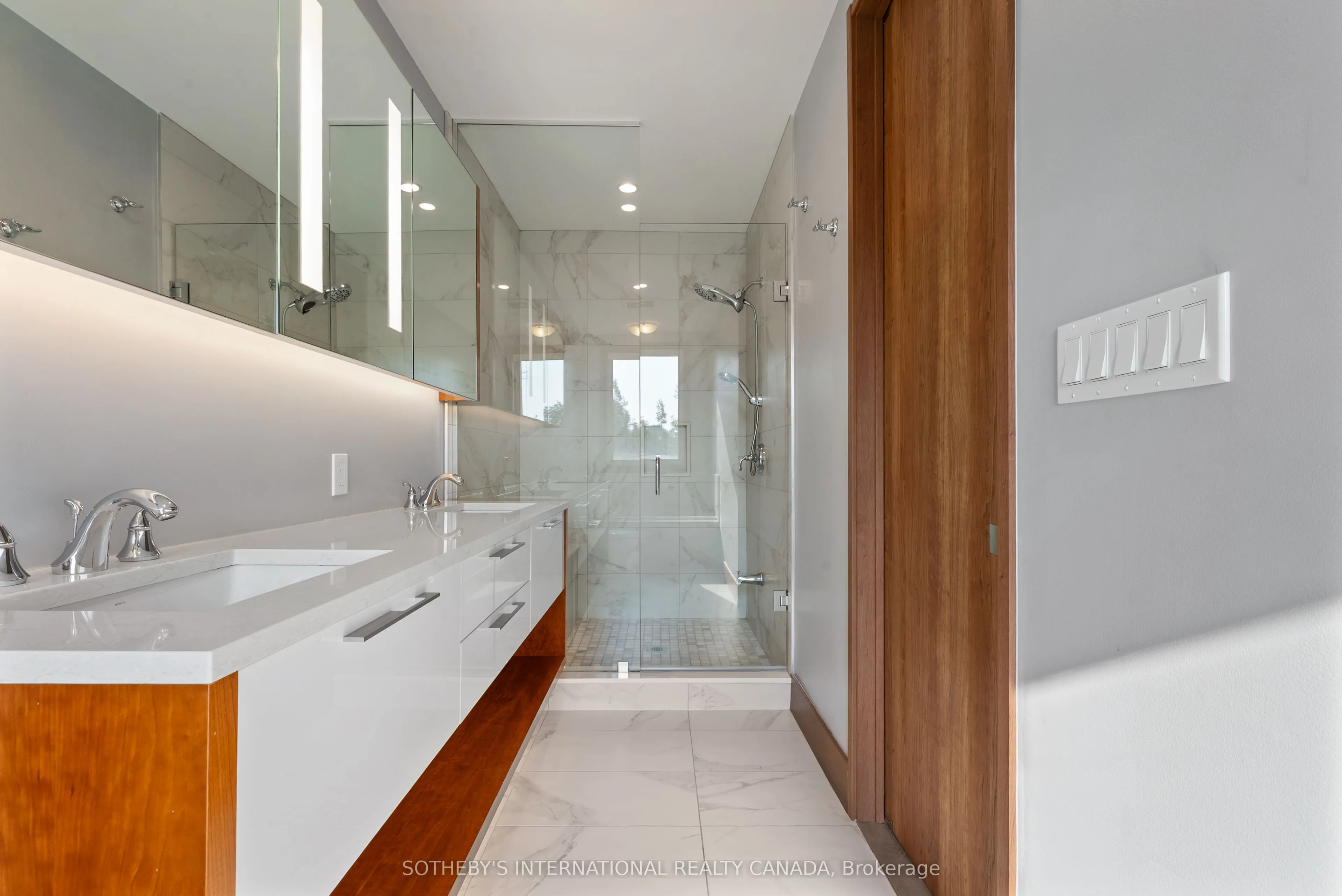 28A Twenty First Street
