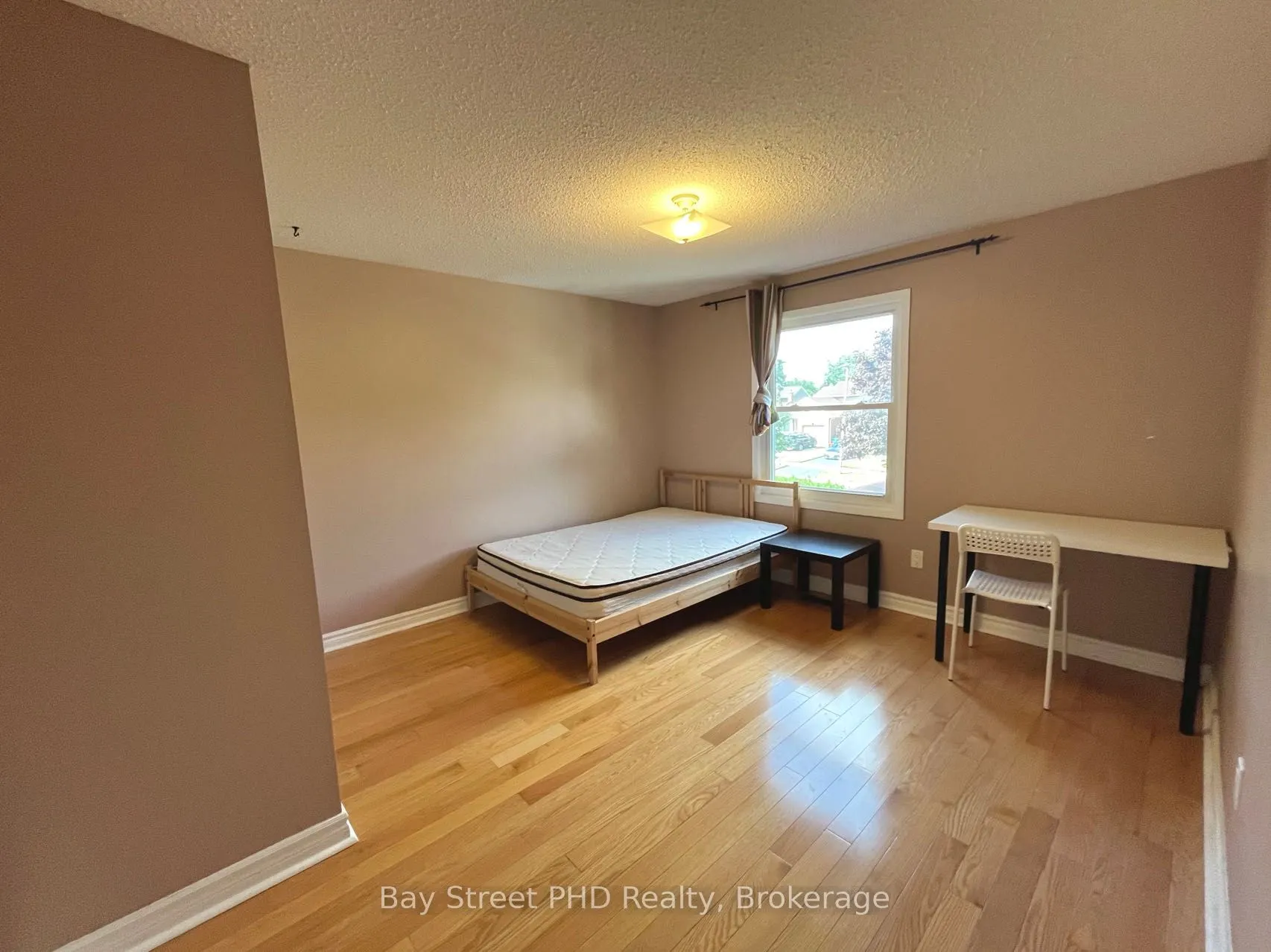 4109 Stonemason Crescent