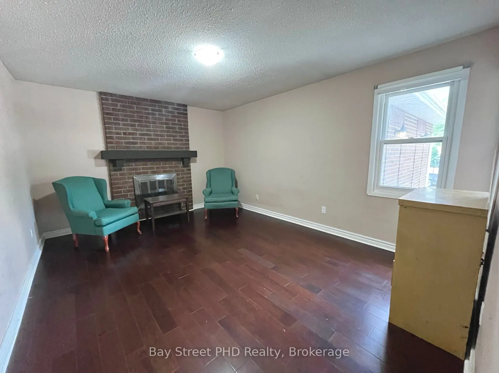 4109 Stonemason Crescent