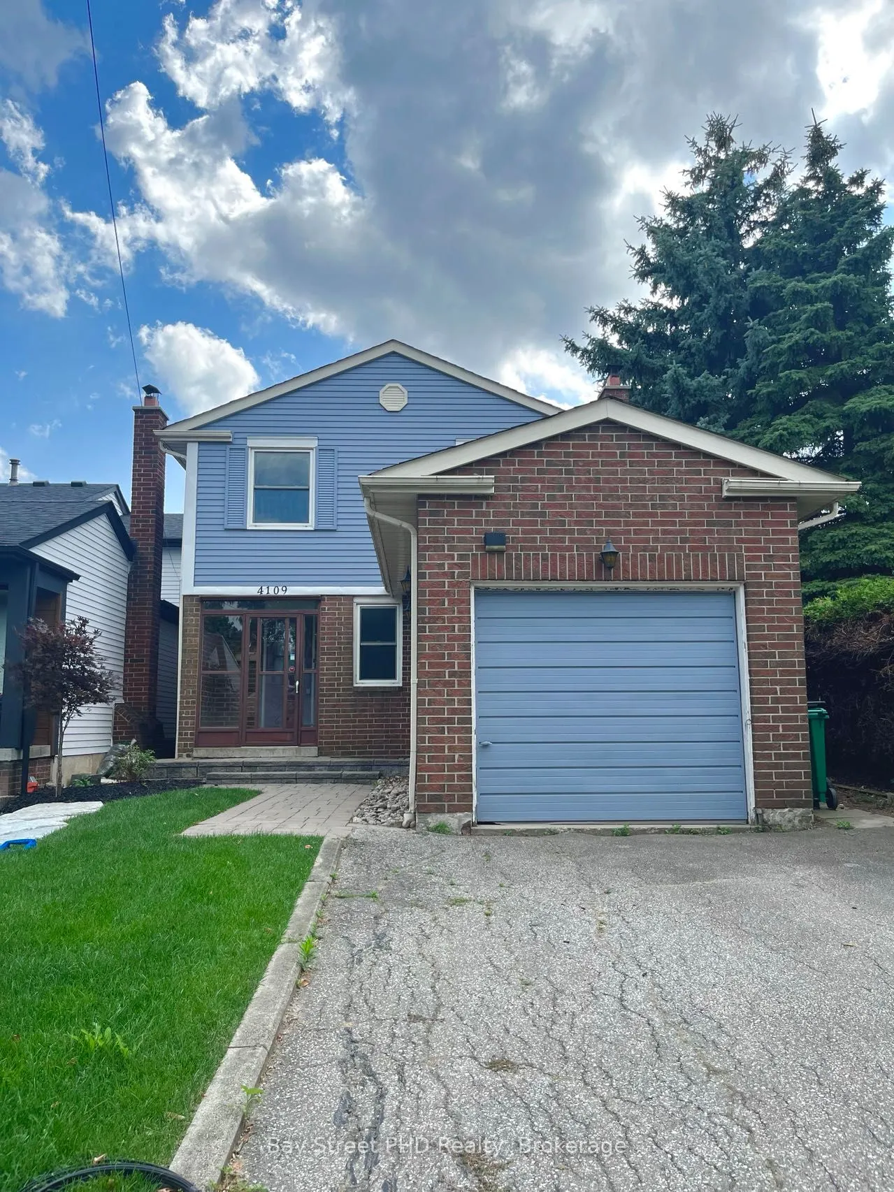 4109 Stonemason Crescent