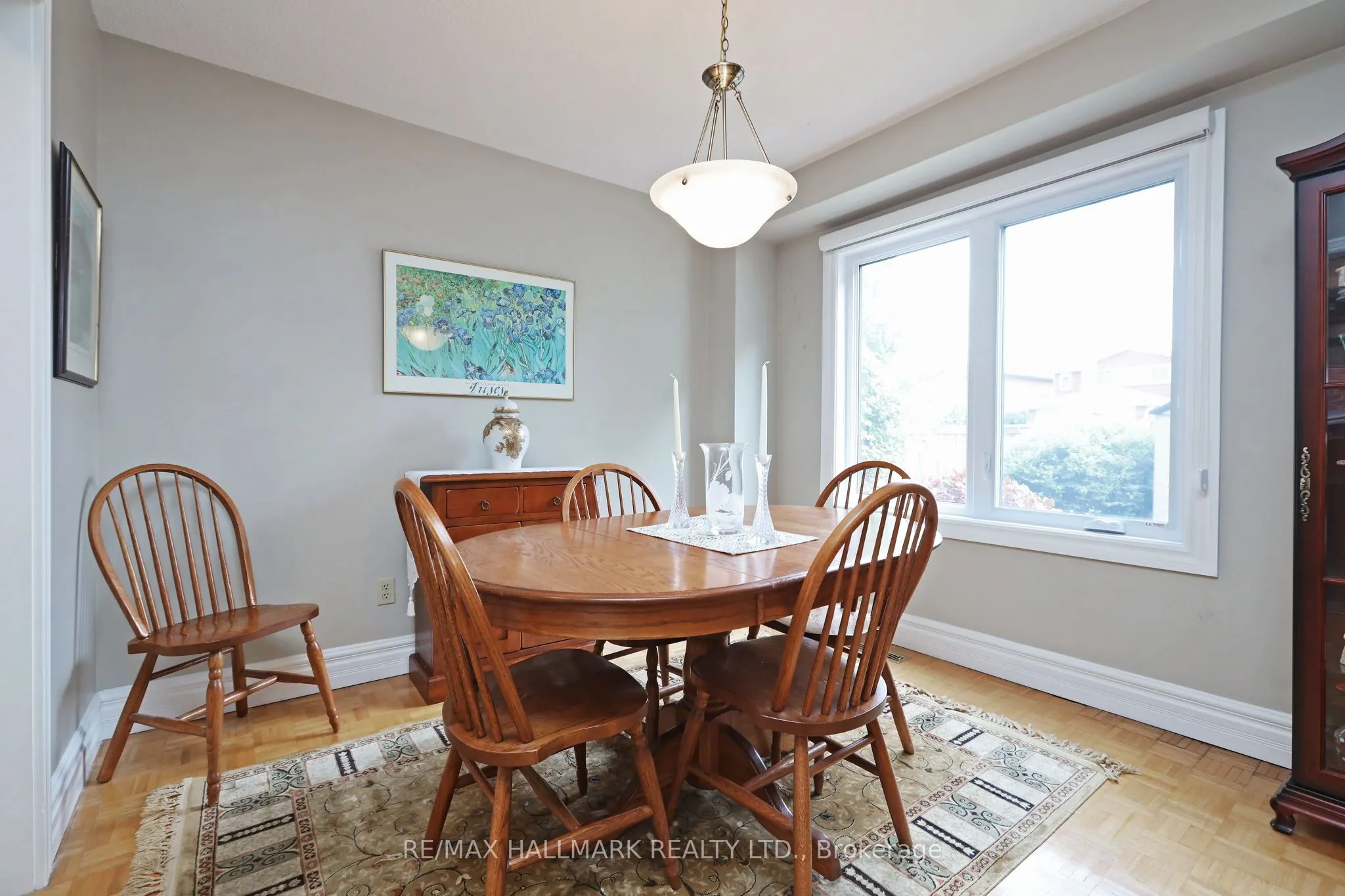 523 Petawawa Crescent