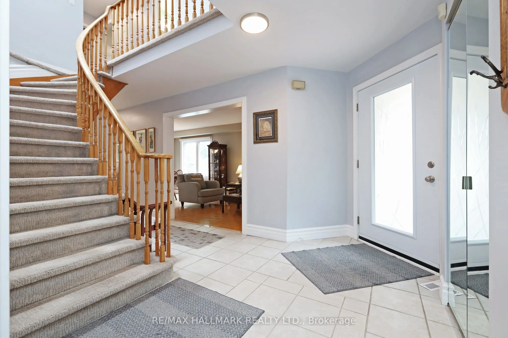 523 Petawawa Crescent