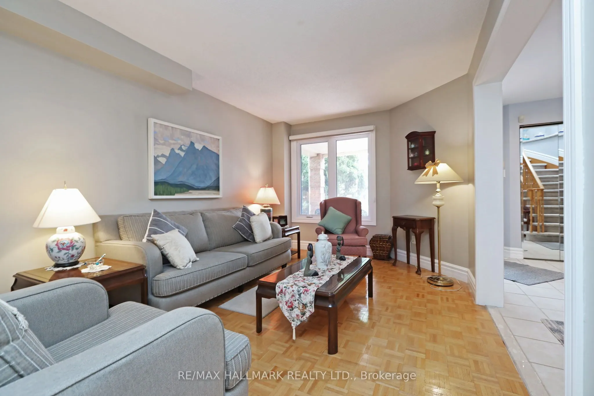 523 Petawawa Crescent