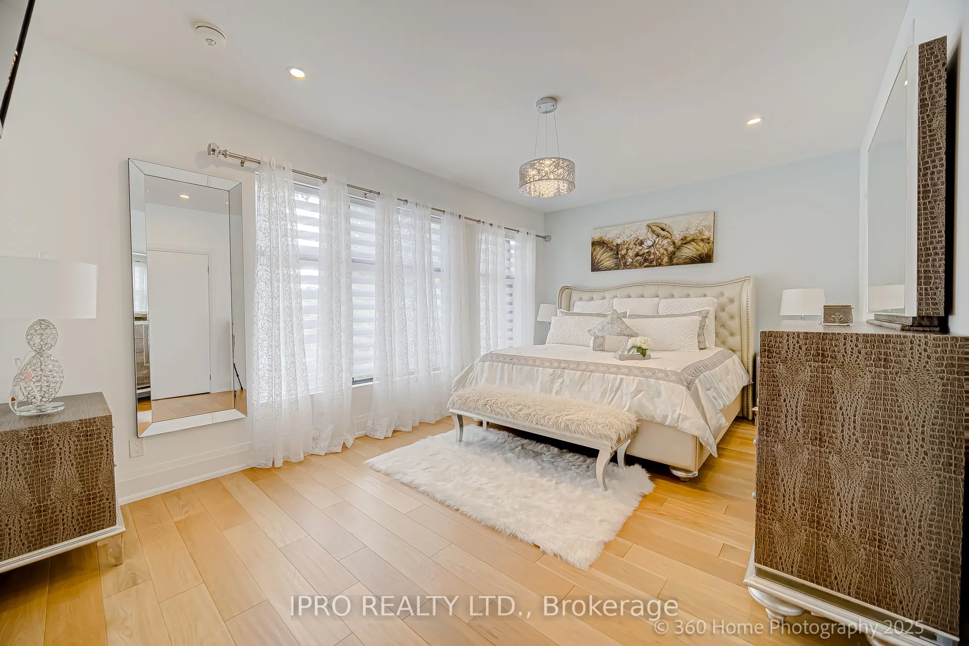238 Renforth Drive
