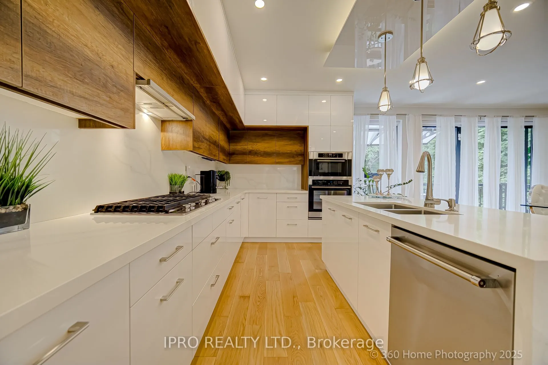 238 Renforth Drive