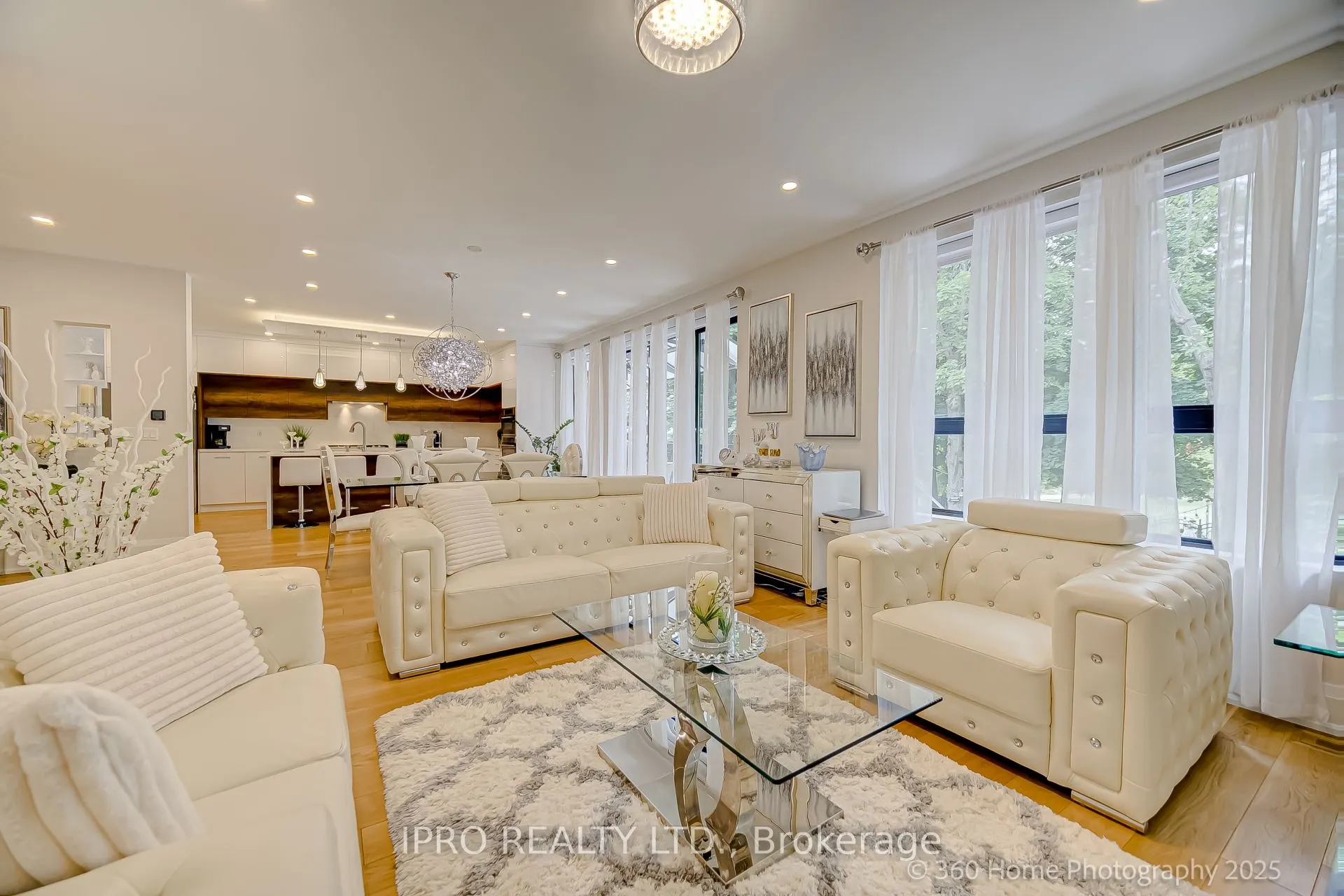 238 Renforth Drive