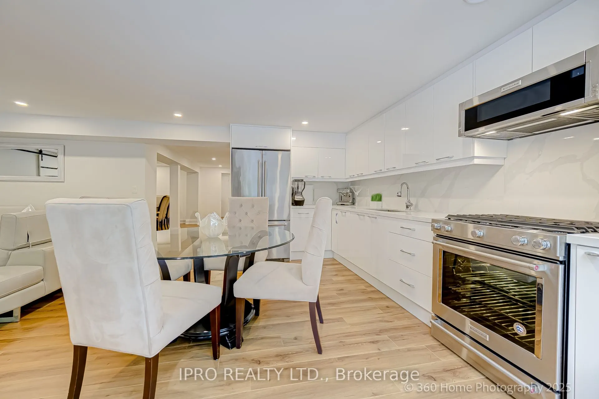 238 Renforth Drive