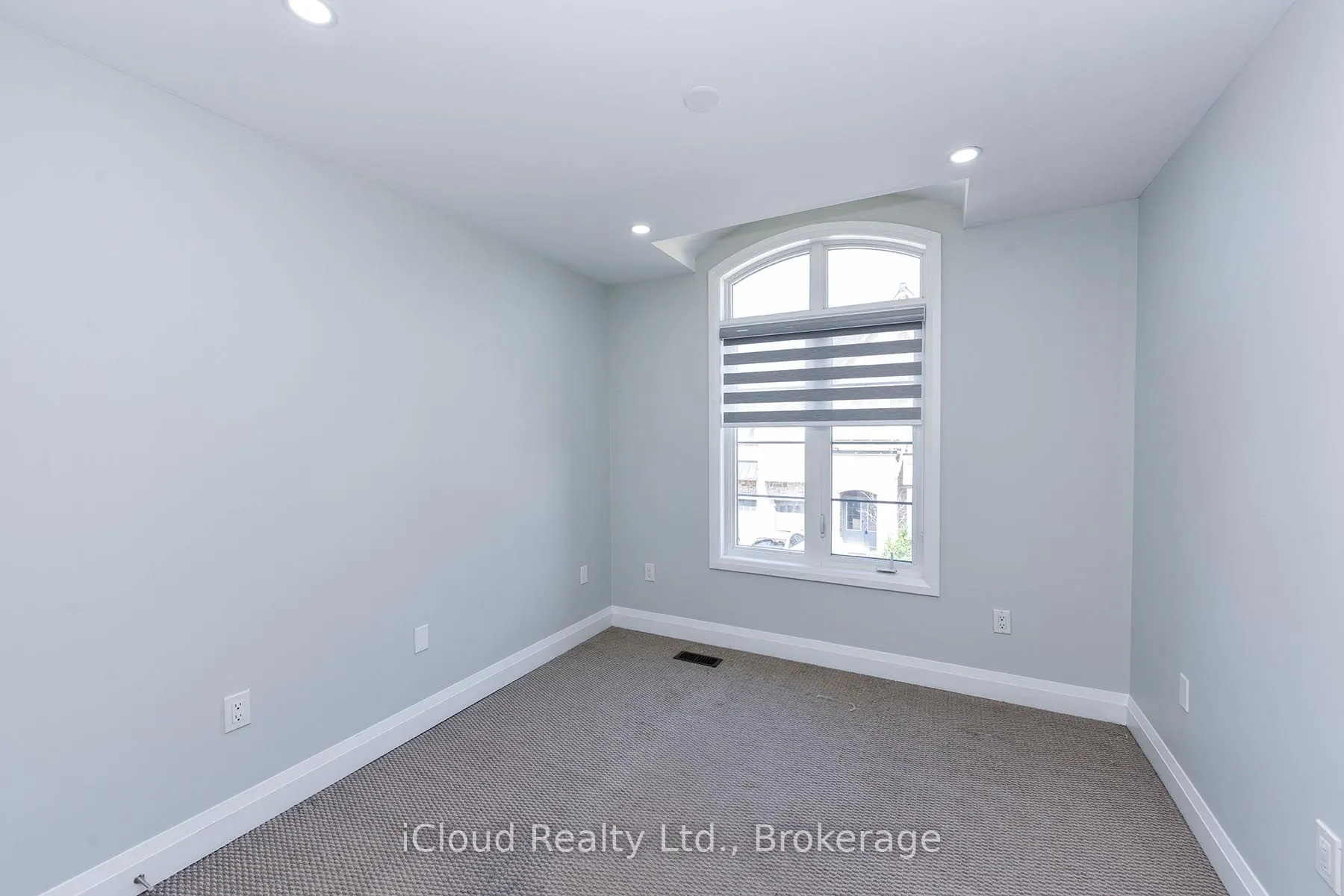 66 Gammon Crescent