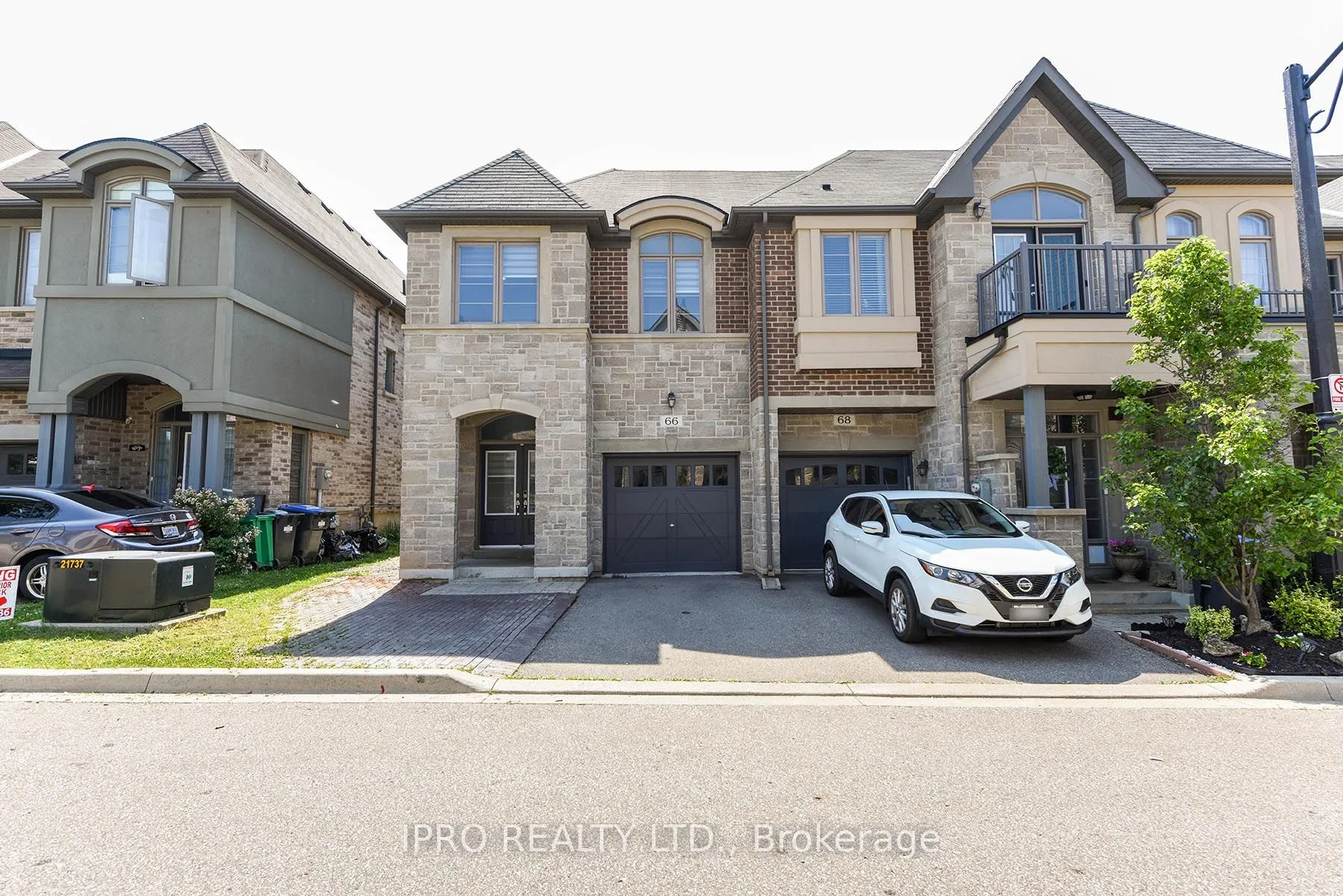 66 Gammon Crescent
