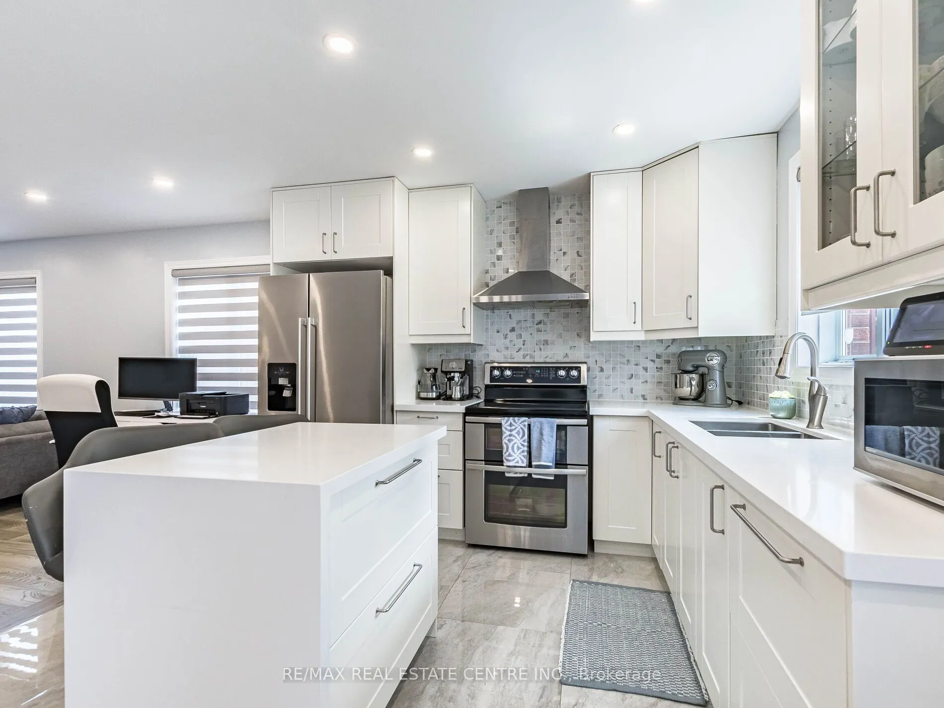 52 Mozart Crescent