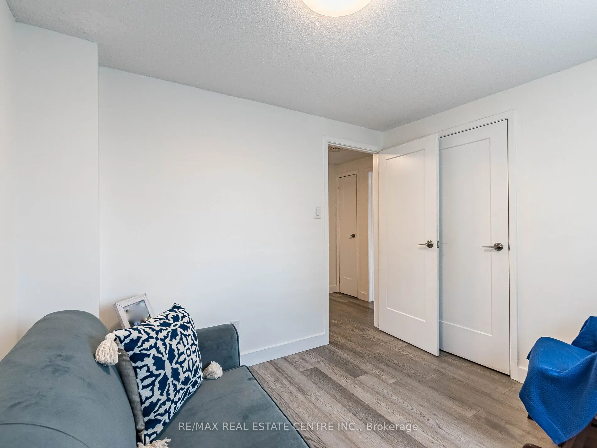 52 Mozart Crescent