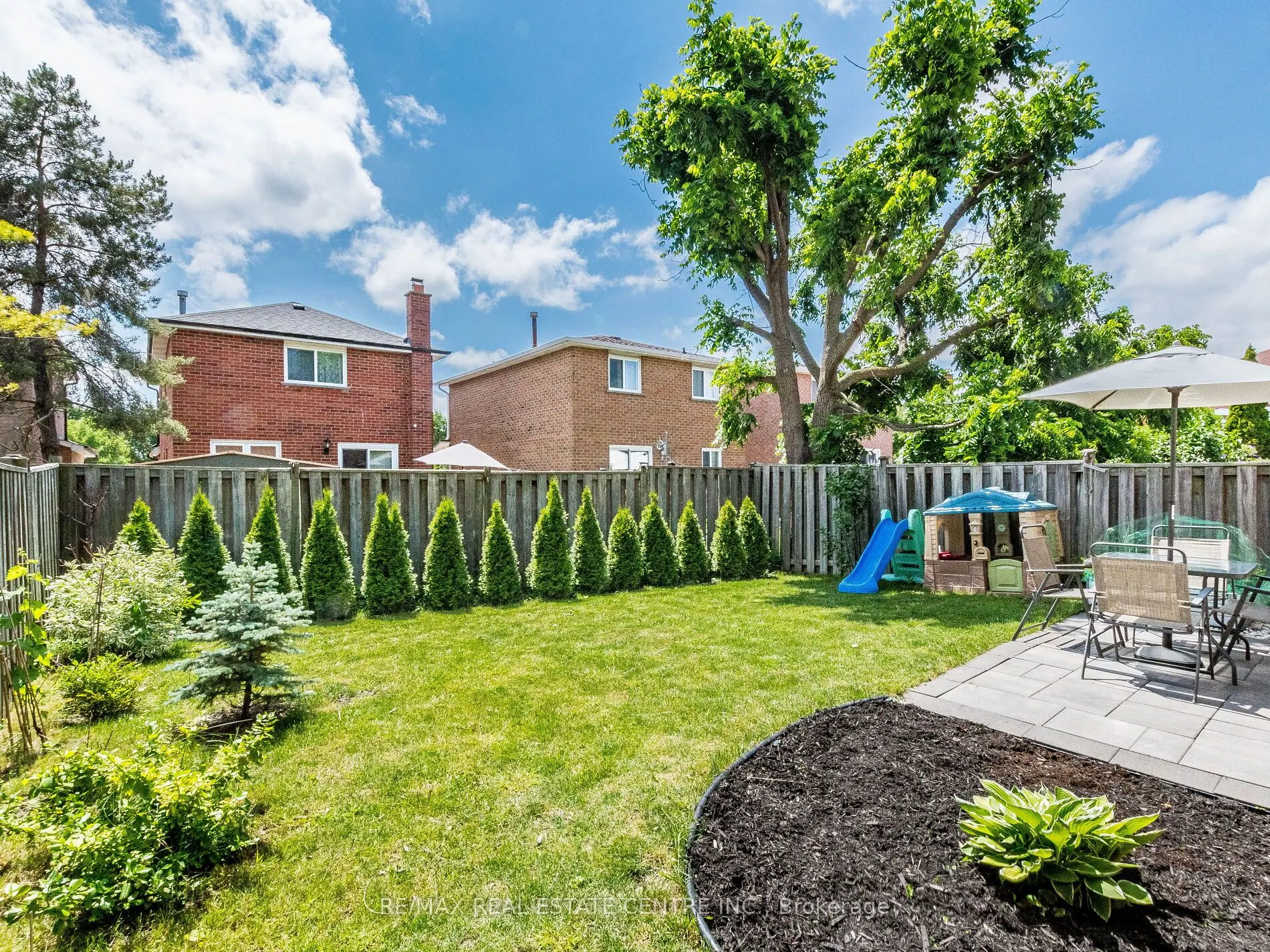 52 Mozart Crescent