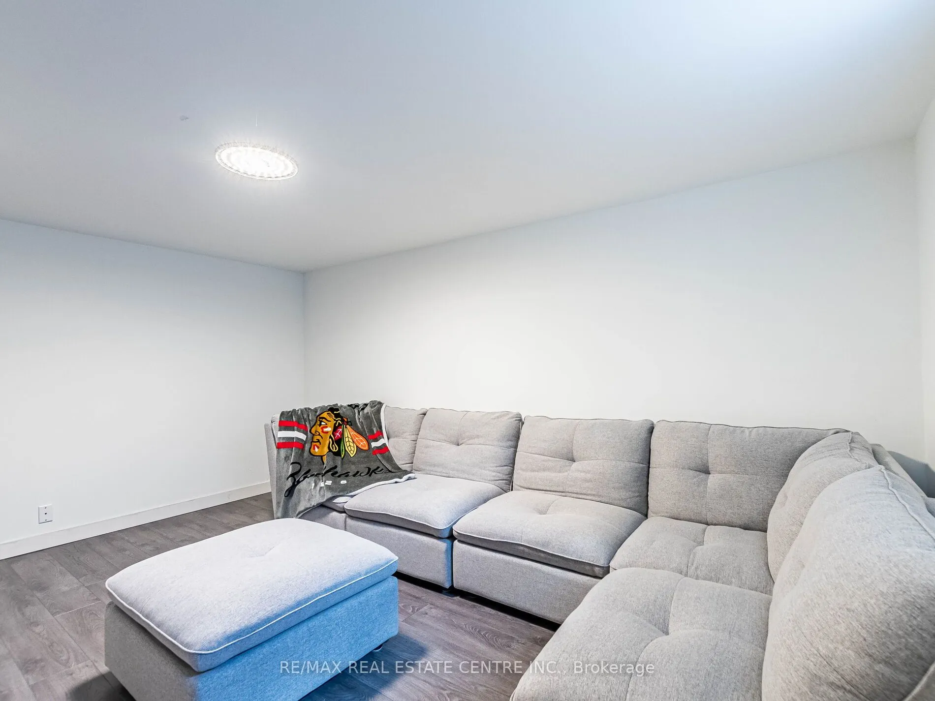 52 Mozart Crescent
