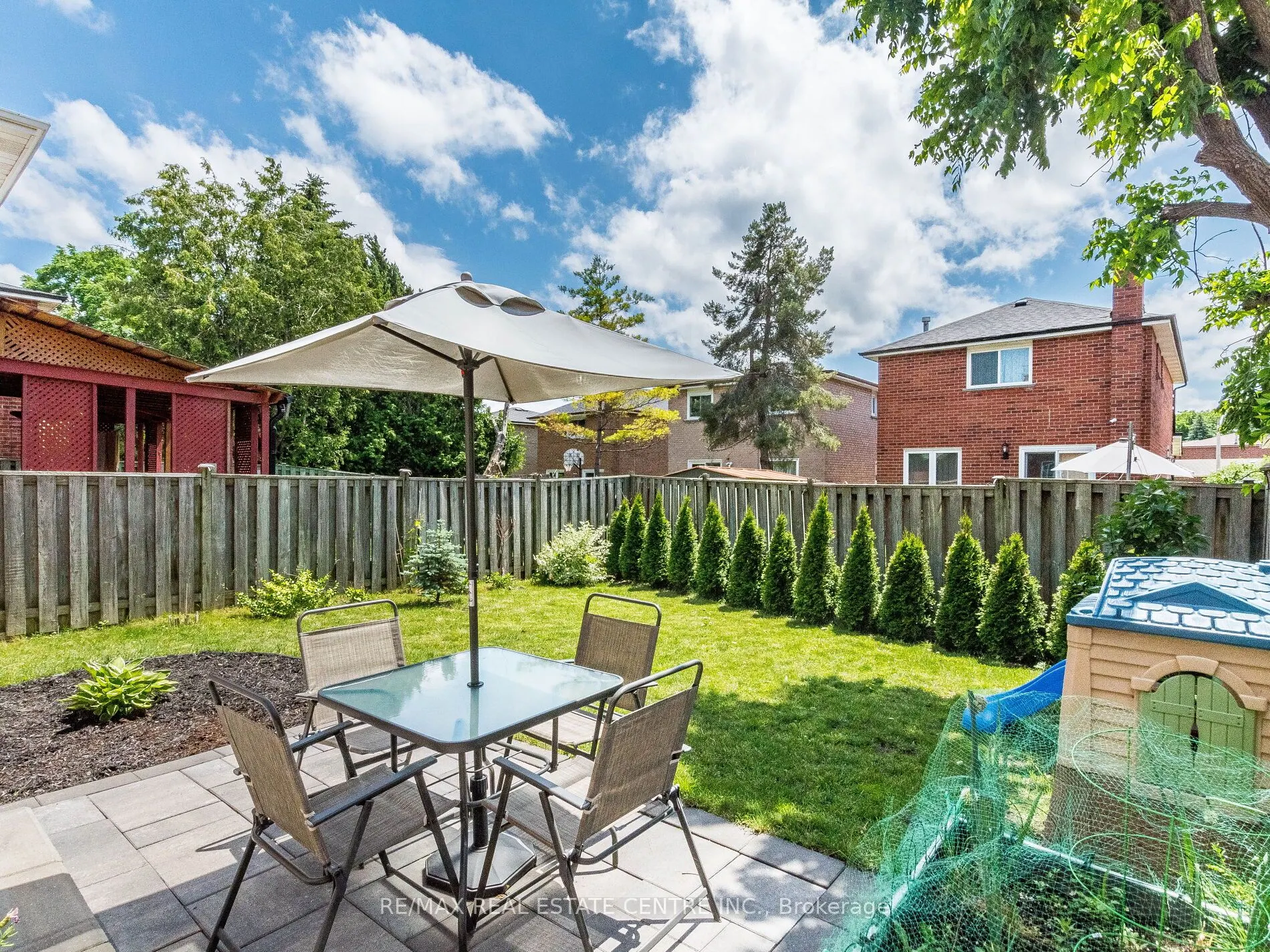 52 Mozart Crescent