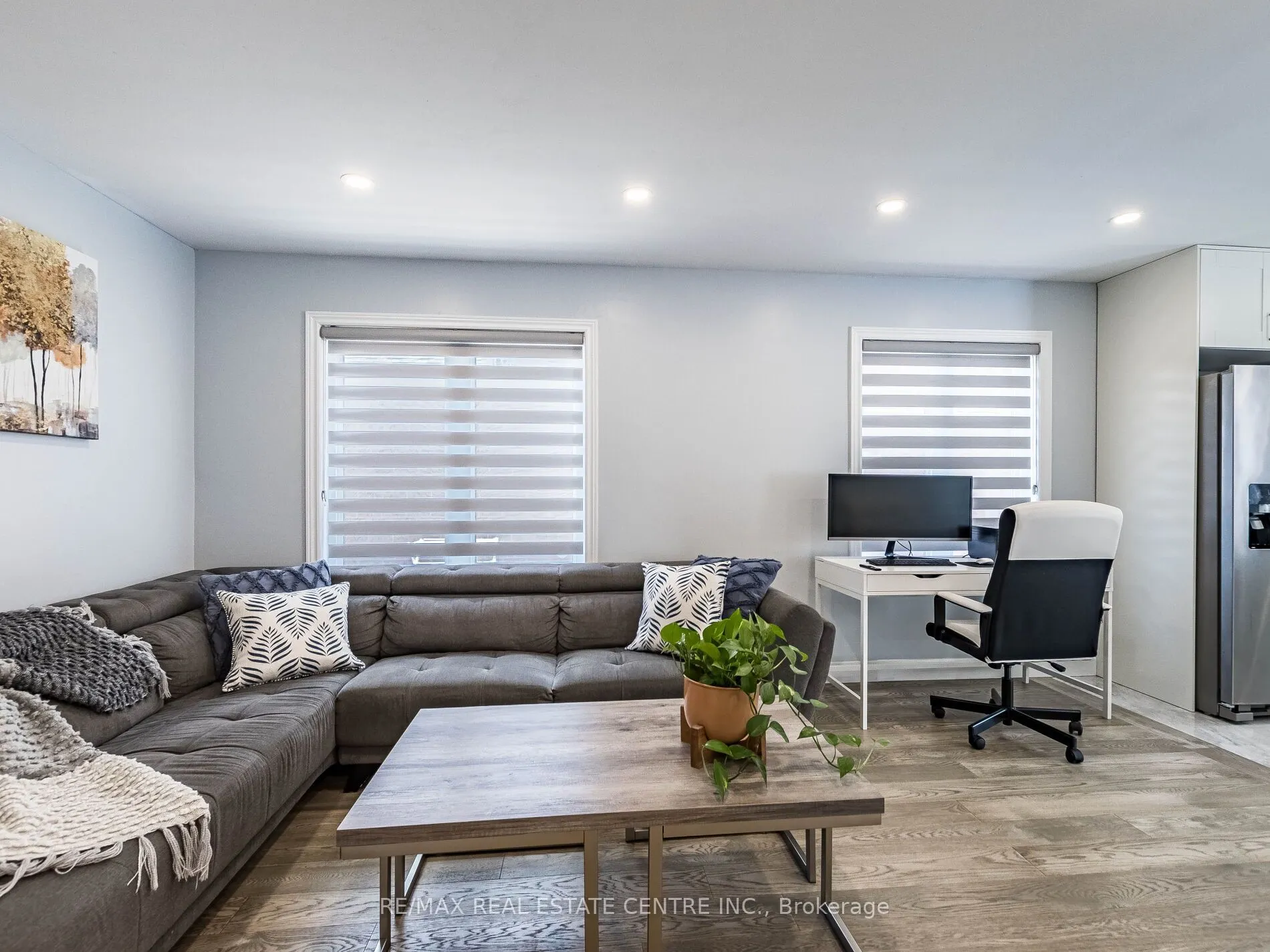 52 Mozart Crescent