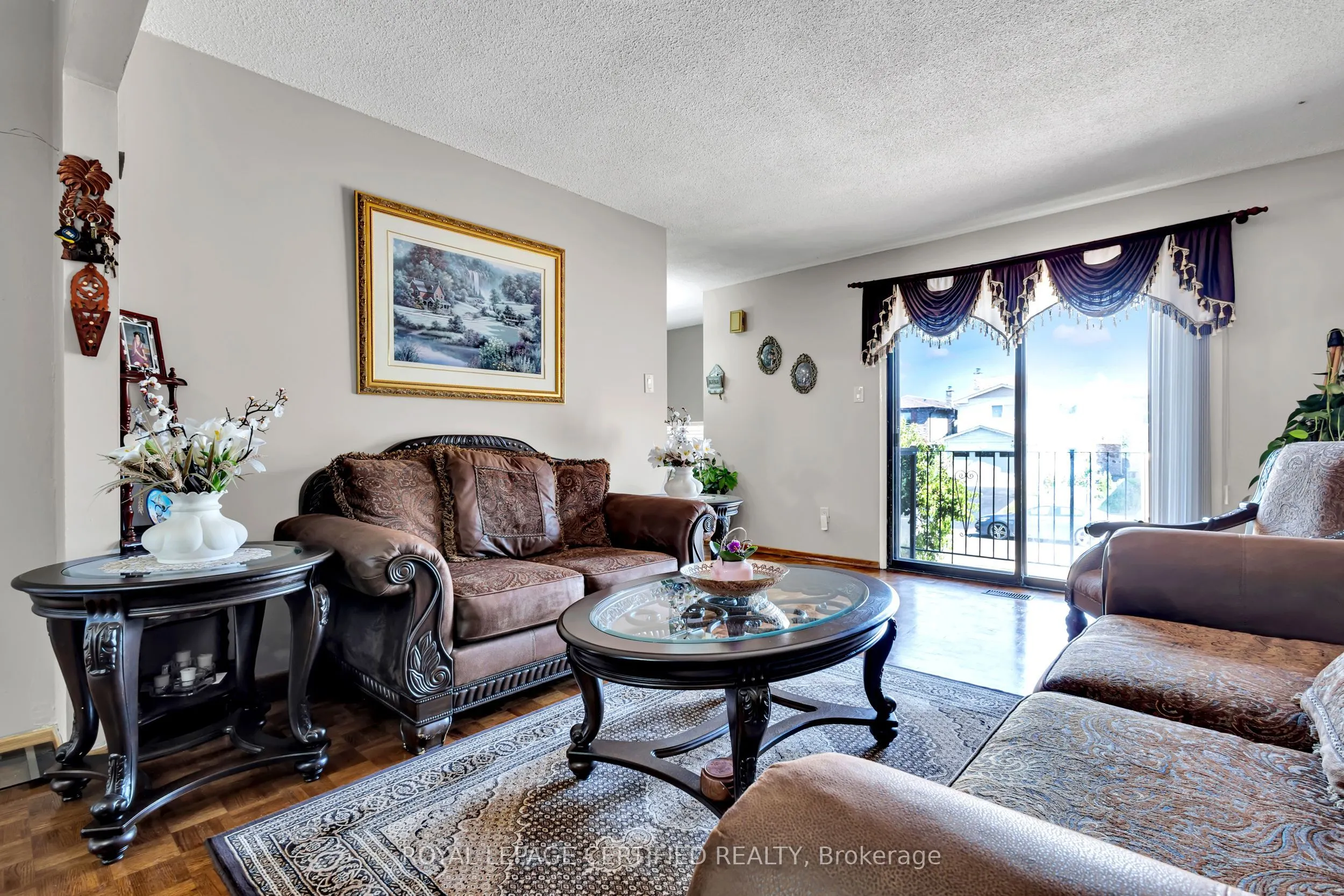37 Dafoe Crescent