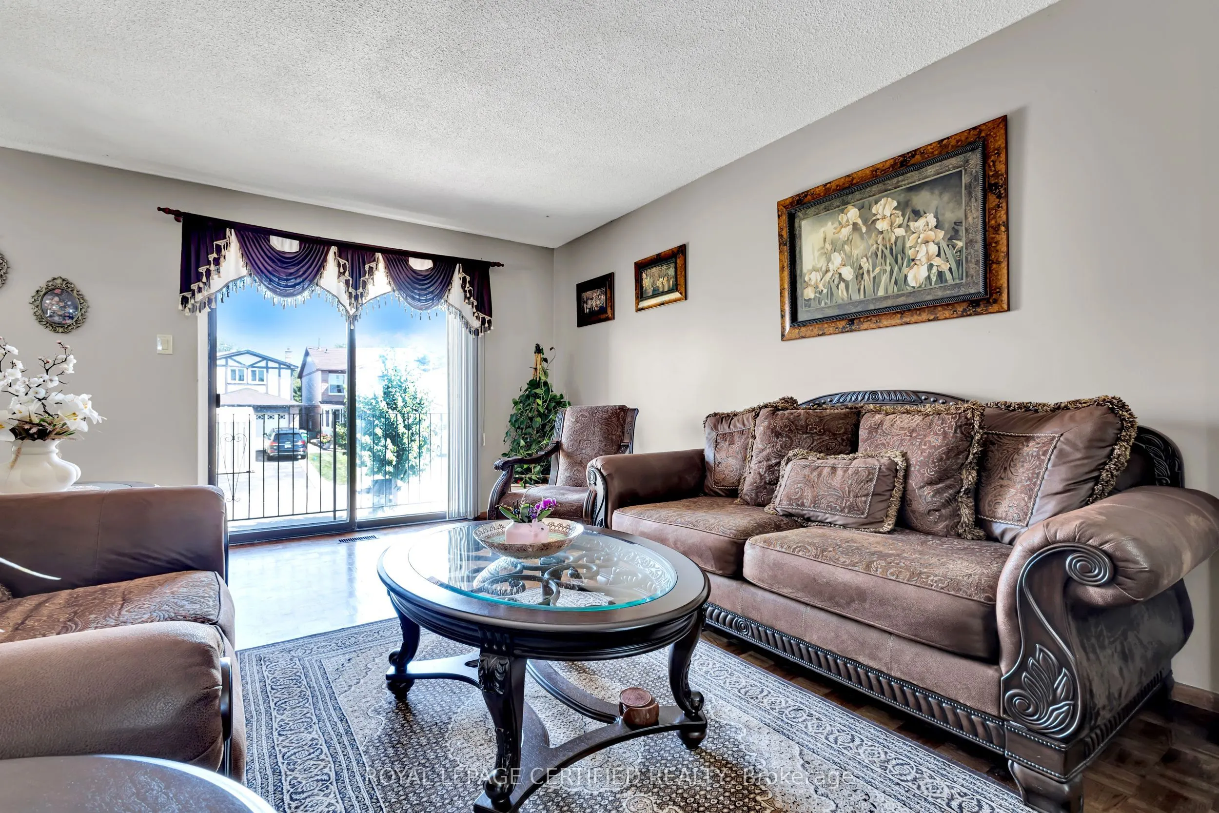 37 Dafoe Crescent