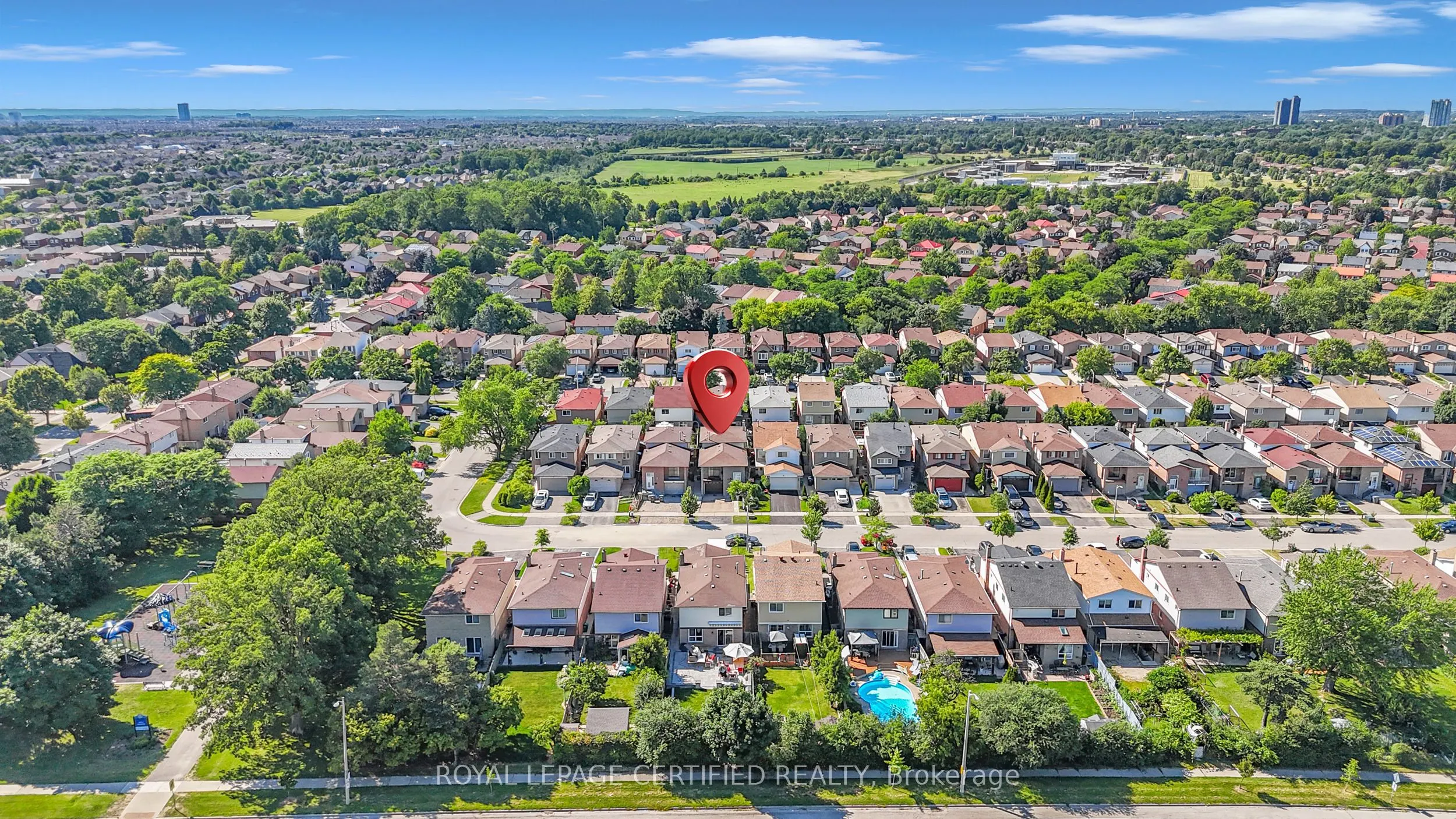 37 Dafoe Crescent