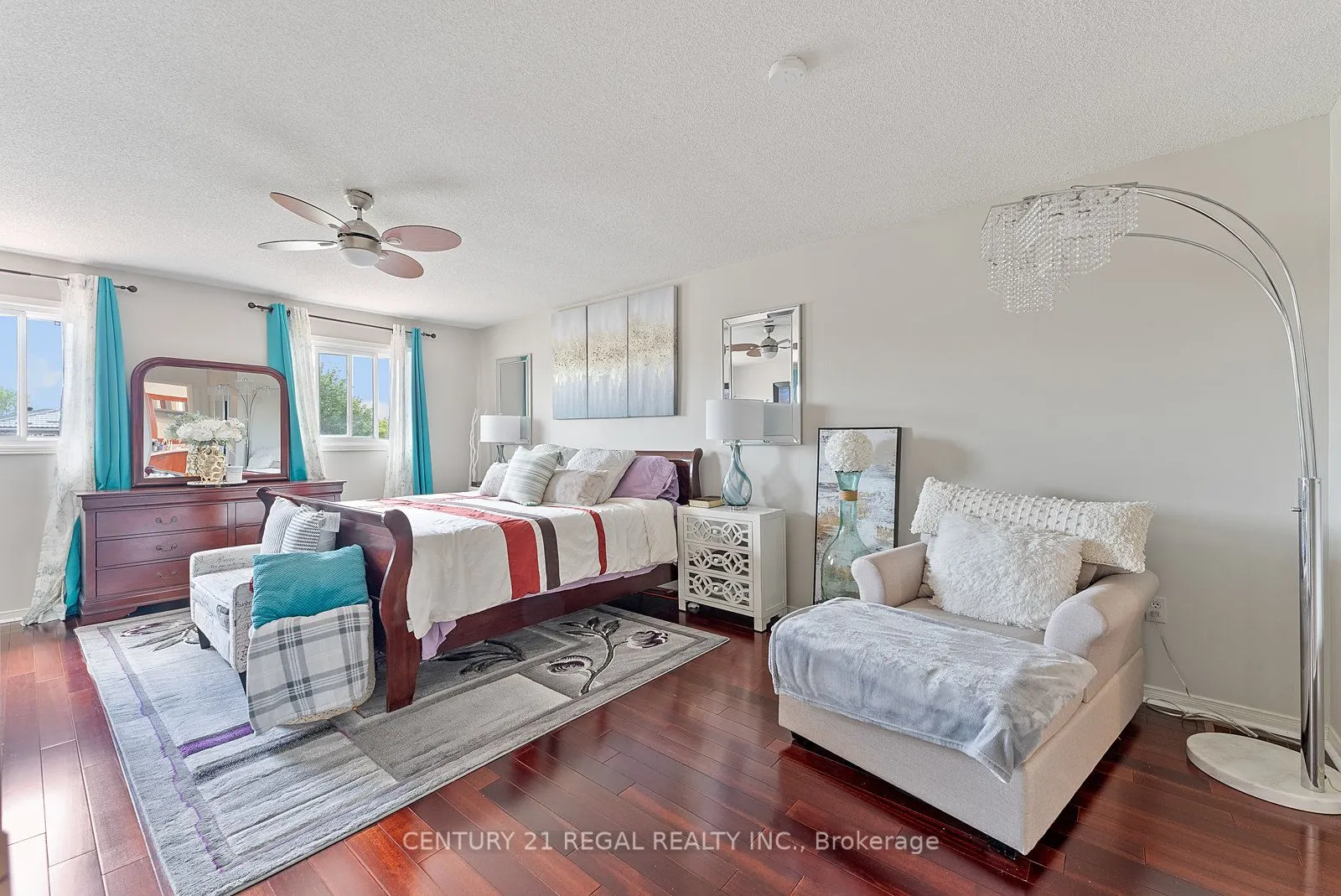 97 Hinchley Wood Grove