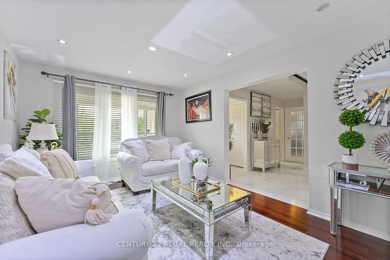 97 Hinchley Wood Grove