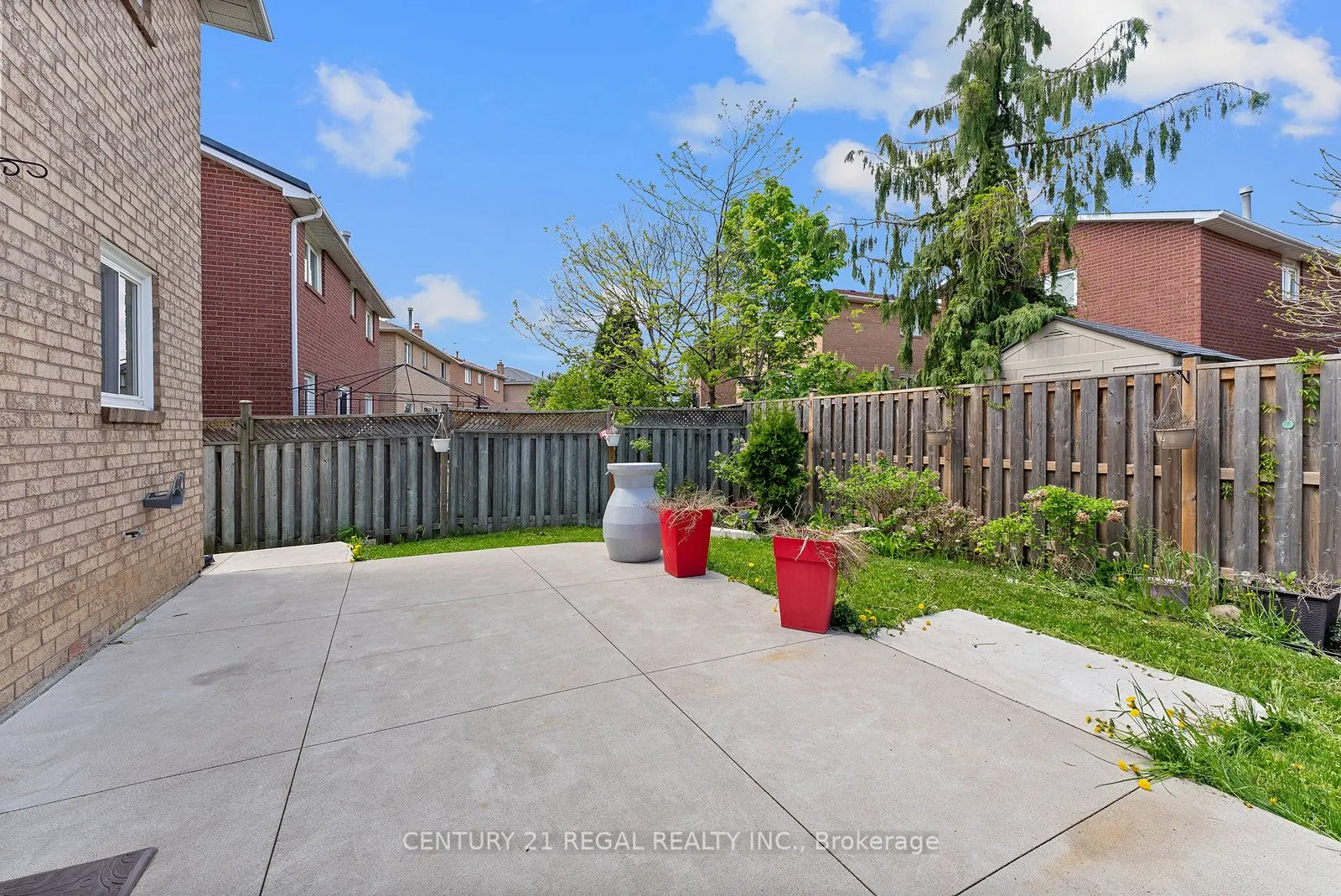 97 Hinchley Wood Grove