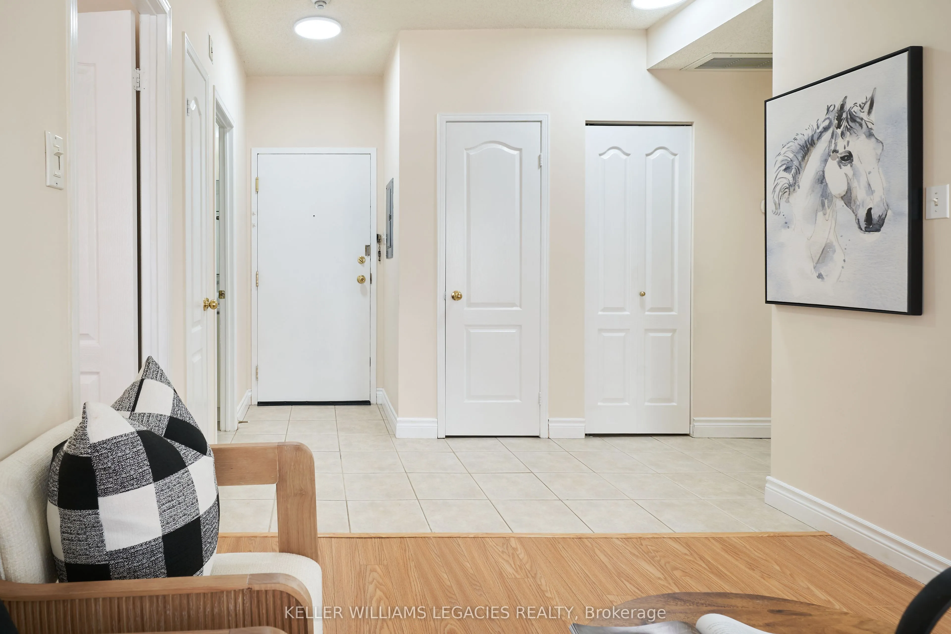 2874 Keele Street, #205
