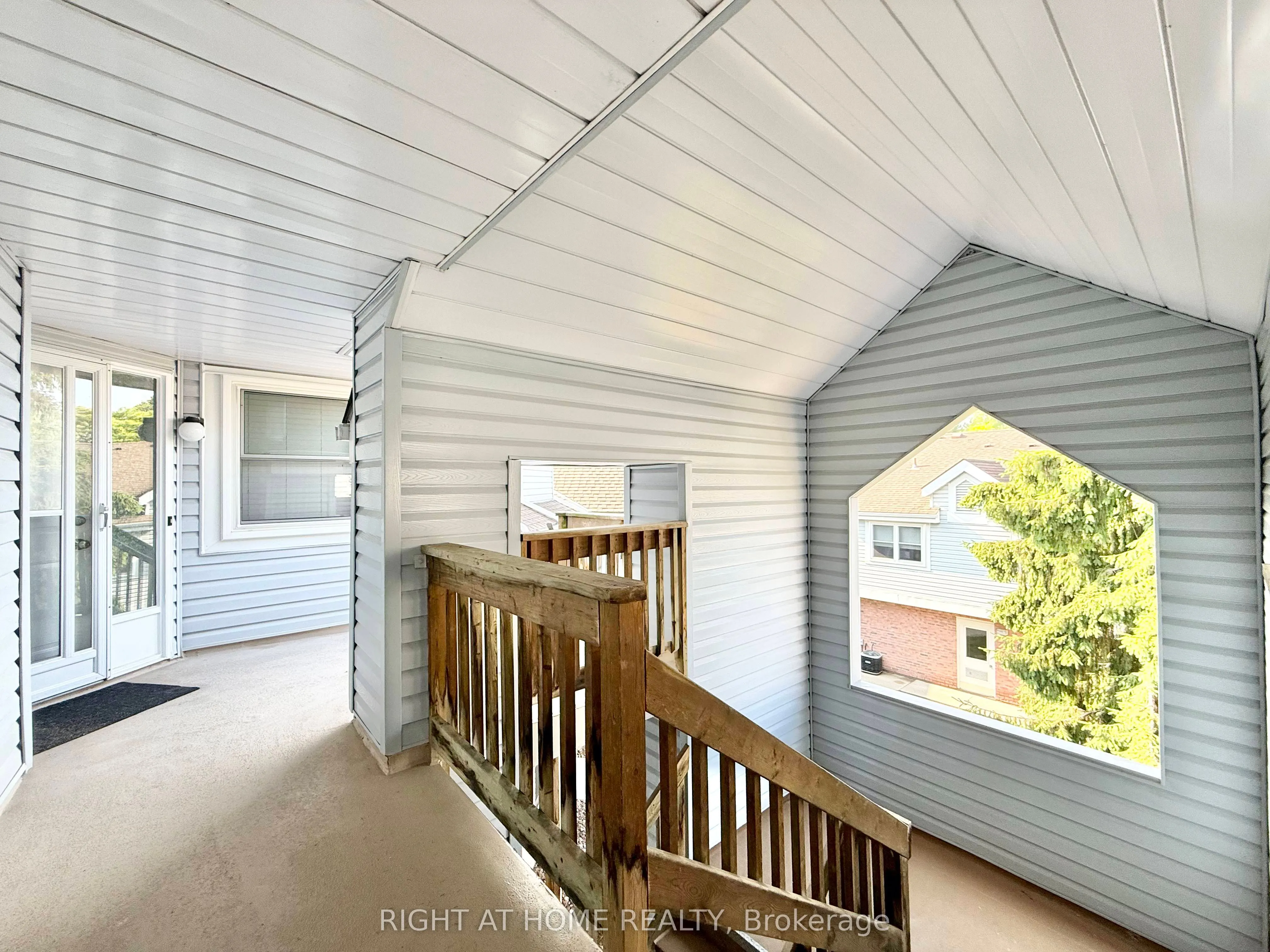 1220 Thorpe Road, #214