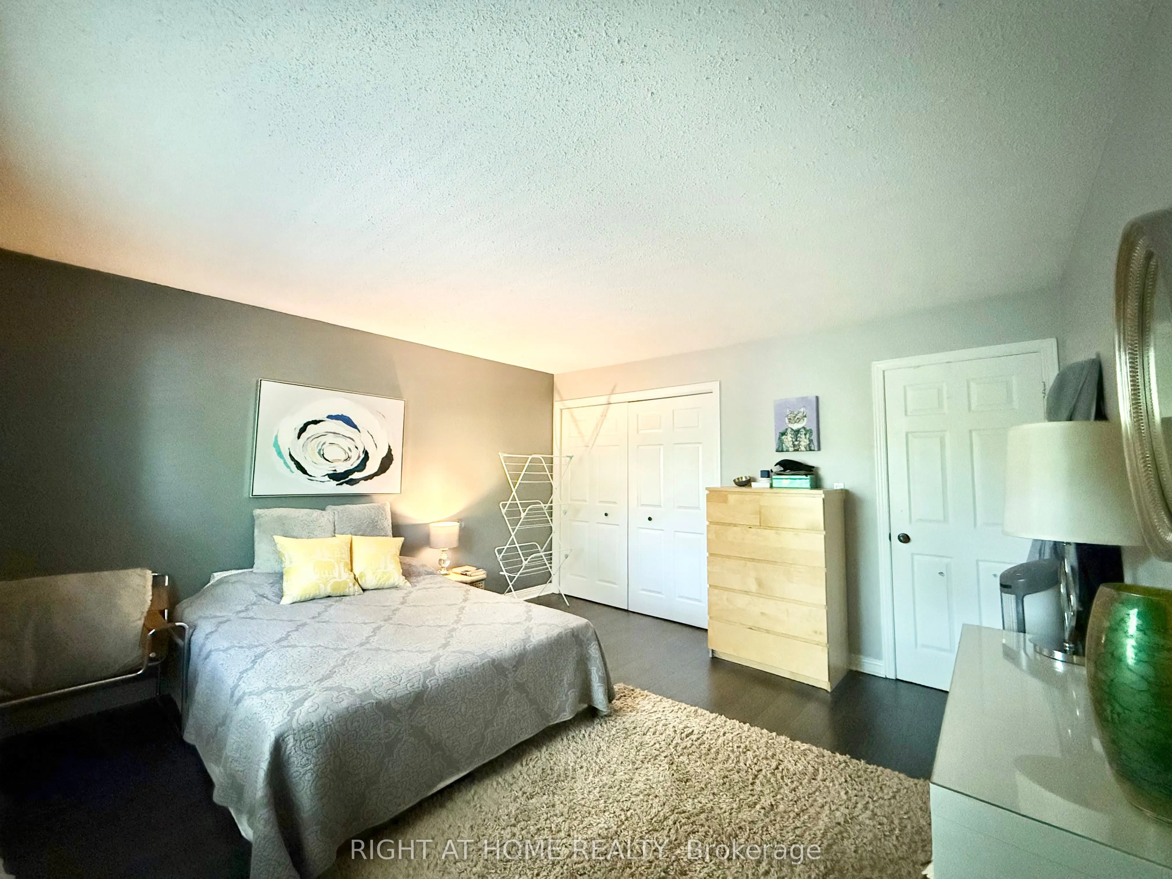 1220 Thorpe Road, #214