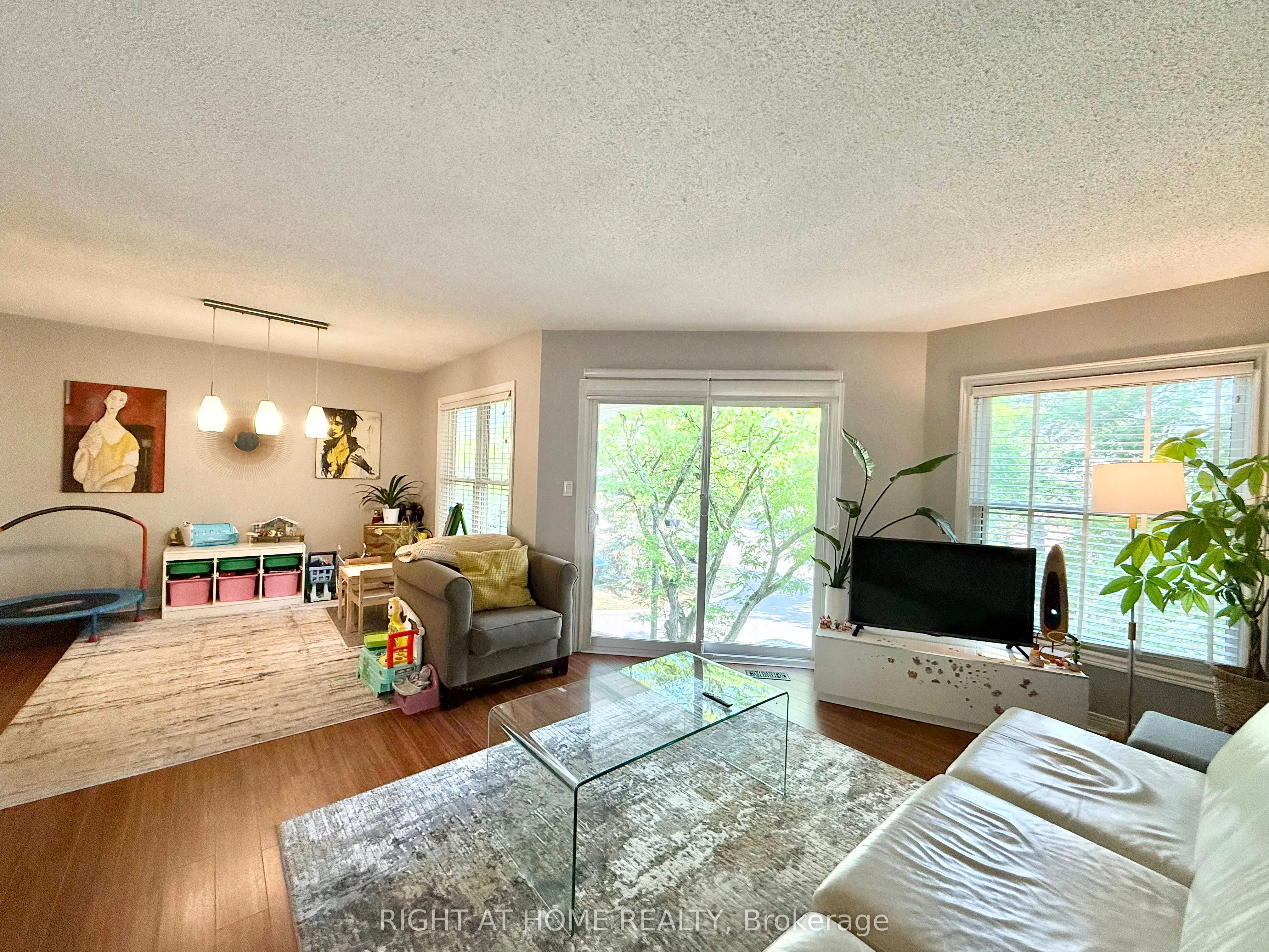 1220 Thorpe Road, #214