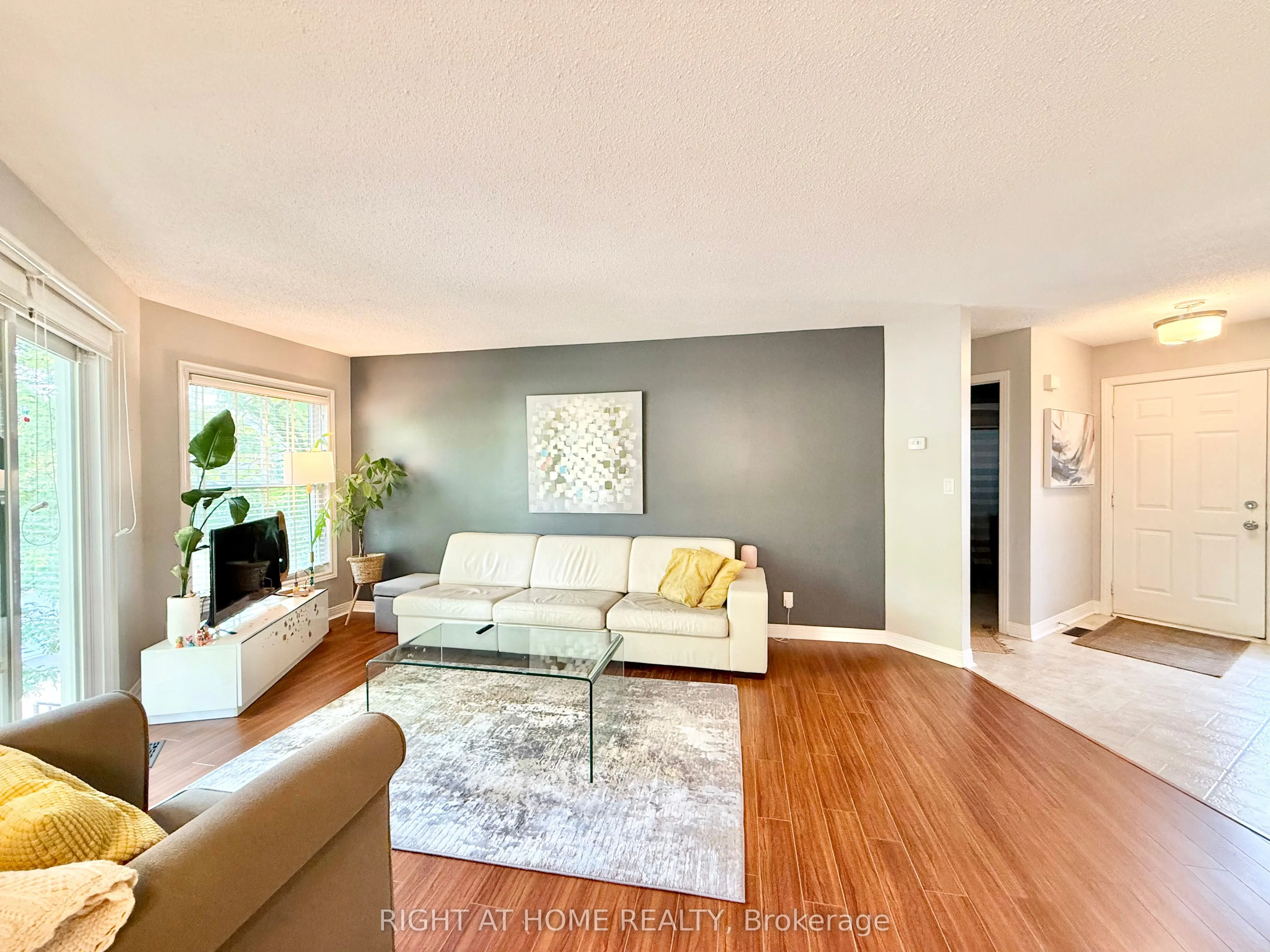 1220 Thorpe Road, #214