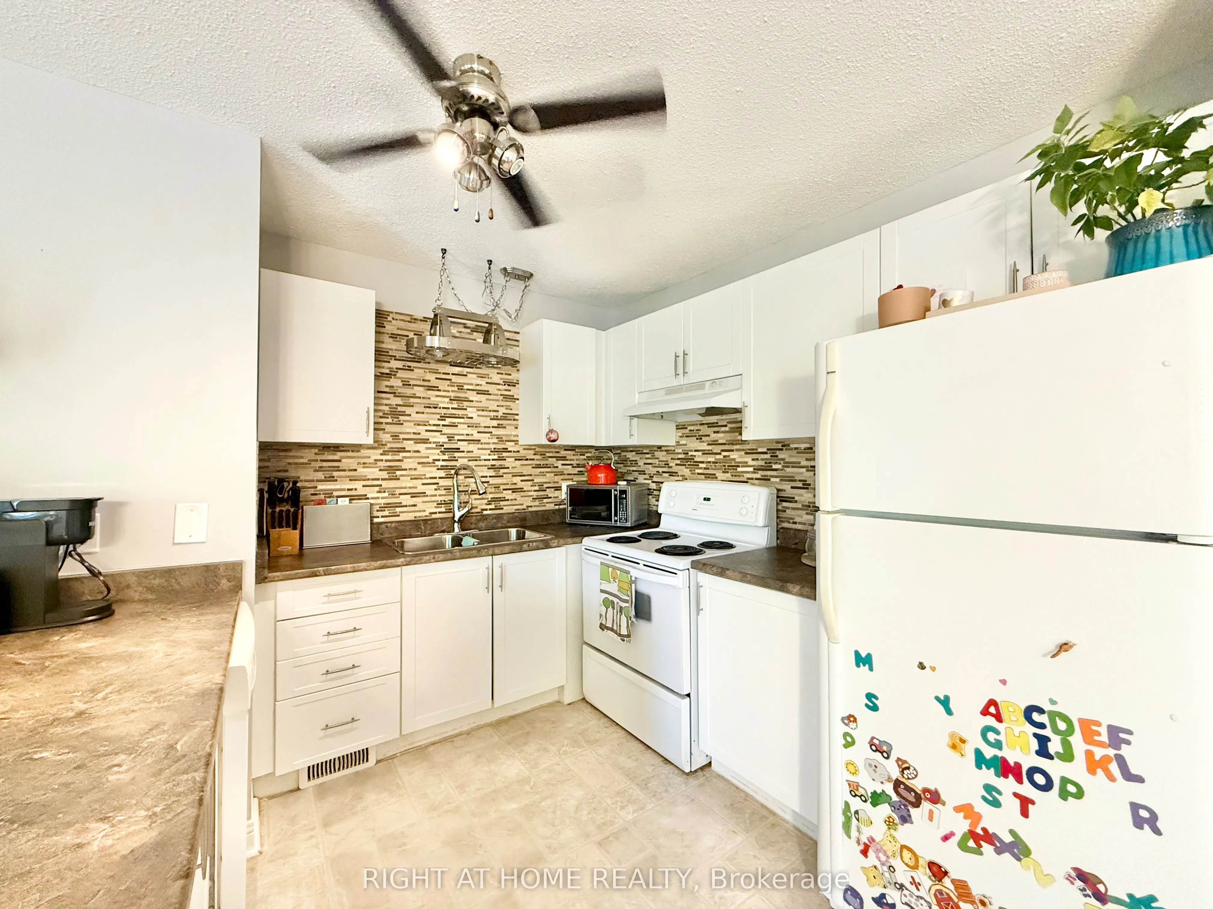 1220 Thorpe Road, #214
