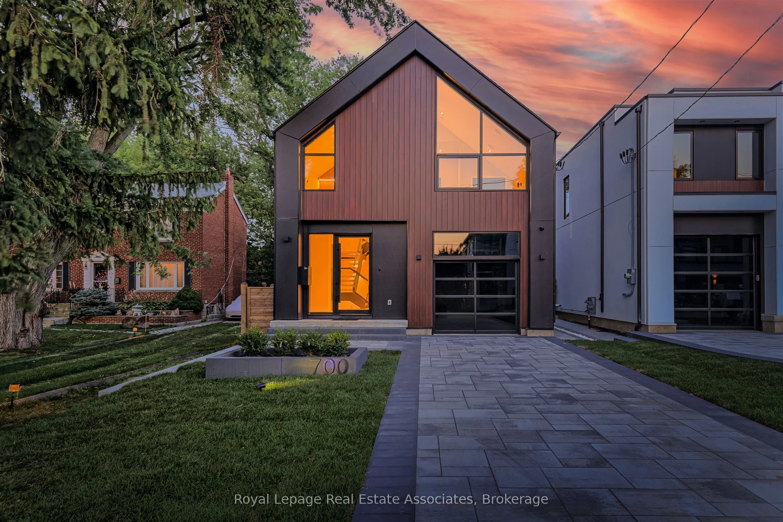 700 Montbeck Crescent
