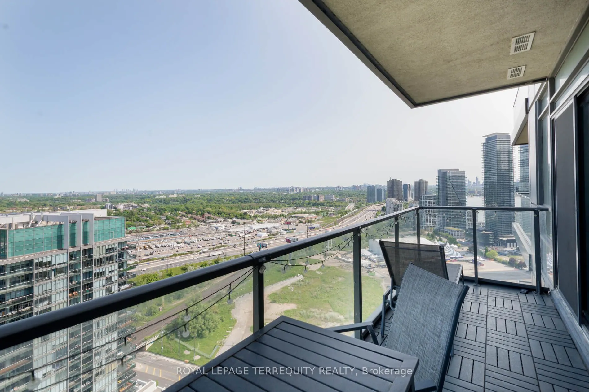 36 Park Lawn Road, #3306