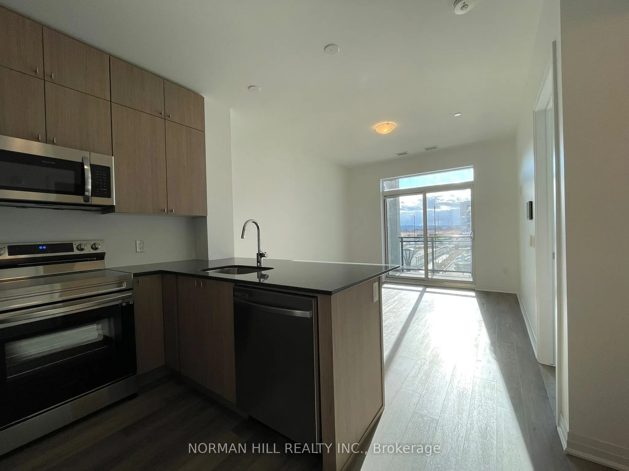 460 Gordon Krantz Avenue, #208