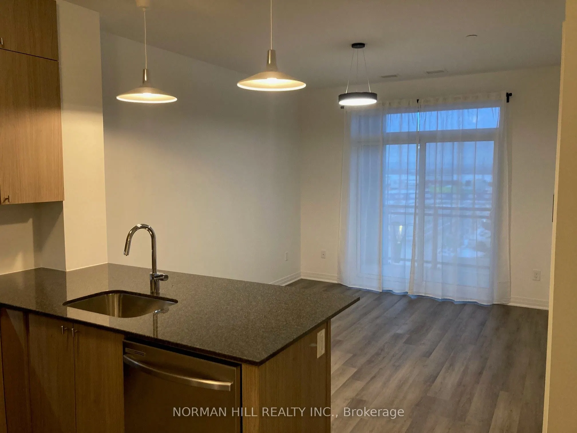 460 Gordon Krantz Avenue, #208