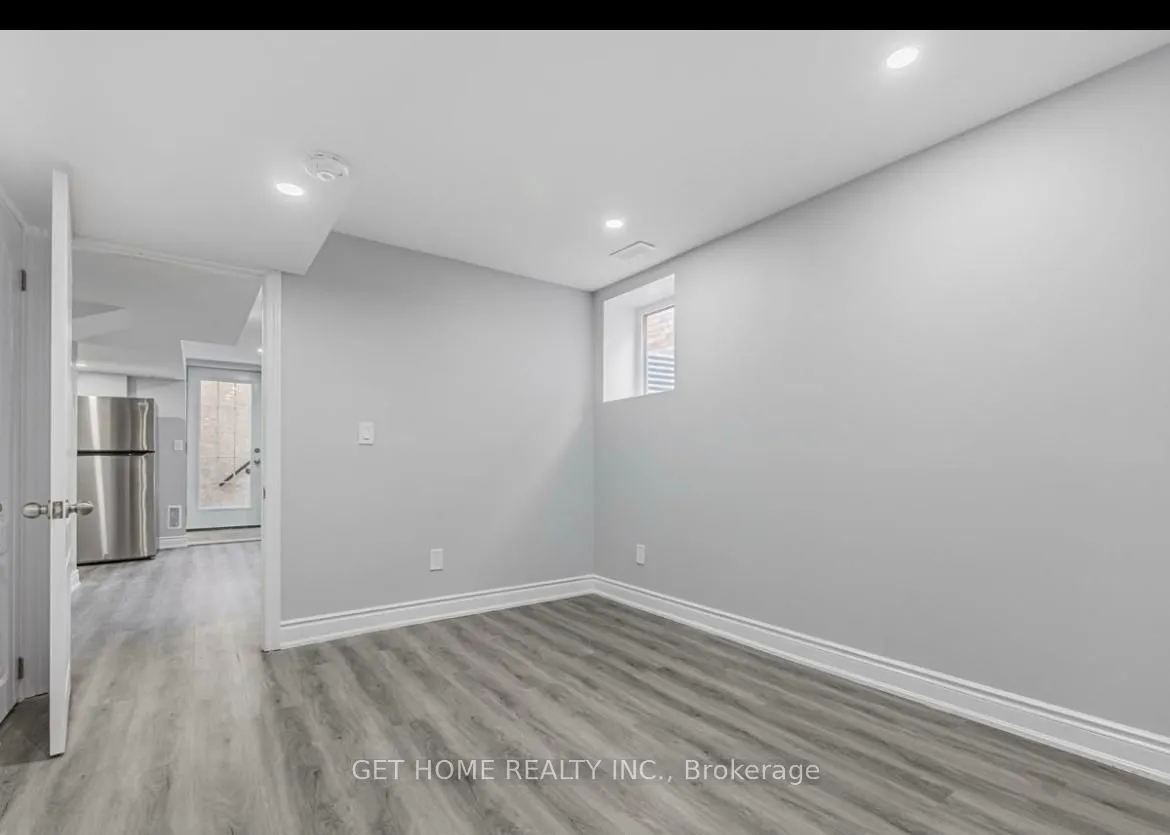 36 Trumpet Valley Boulevard, #Bsmt