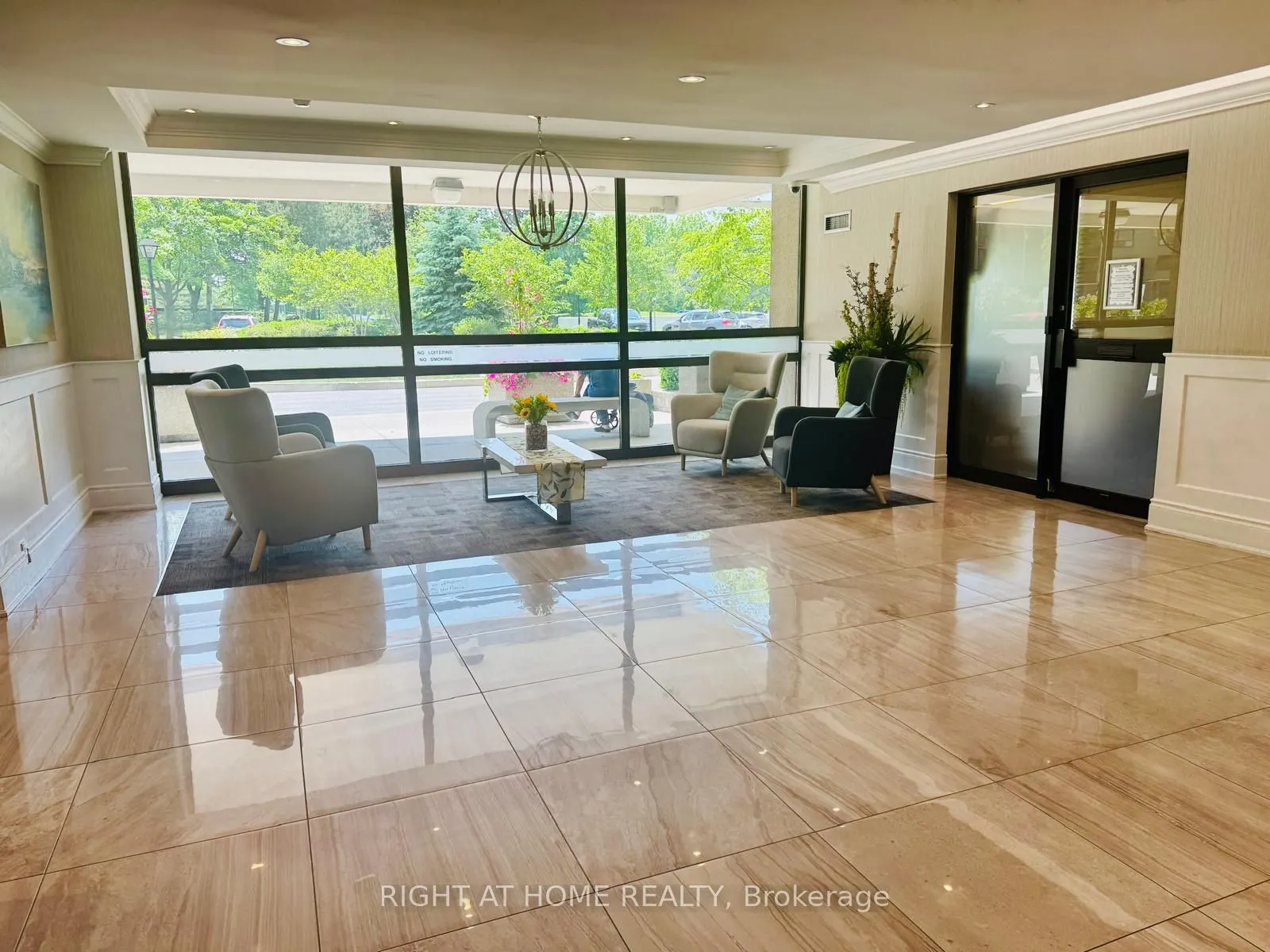 475 The West Mall, #1404