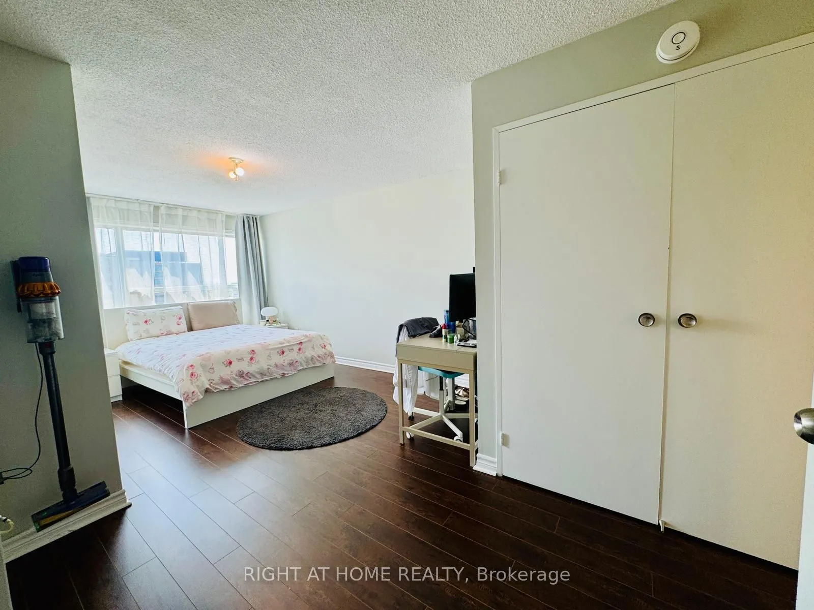 475 The West Mall, #1404