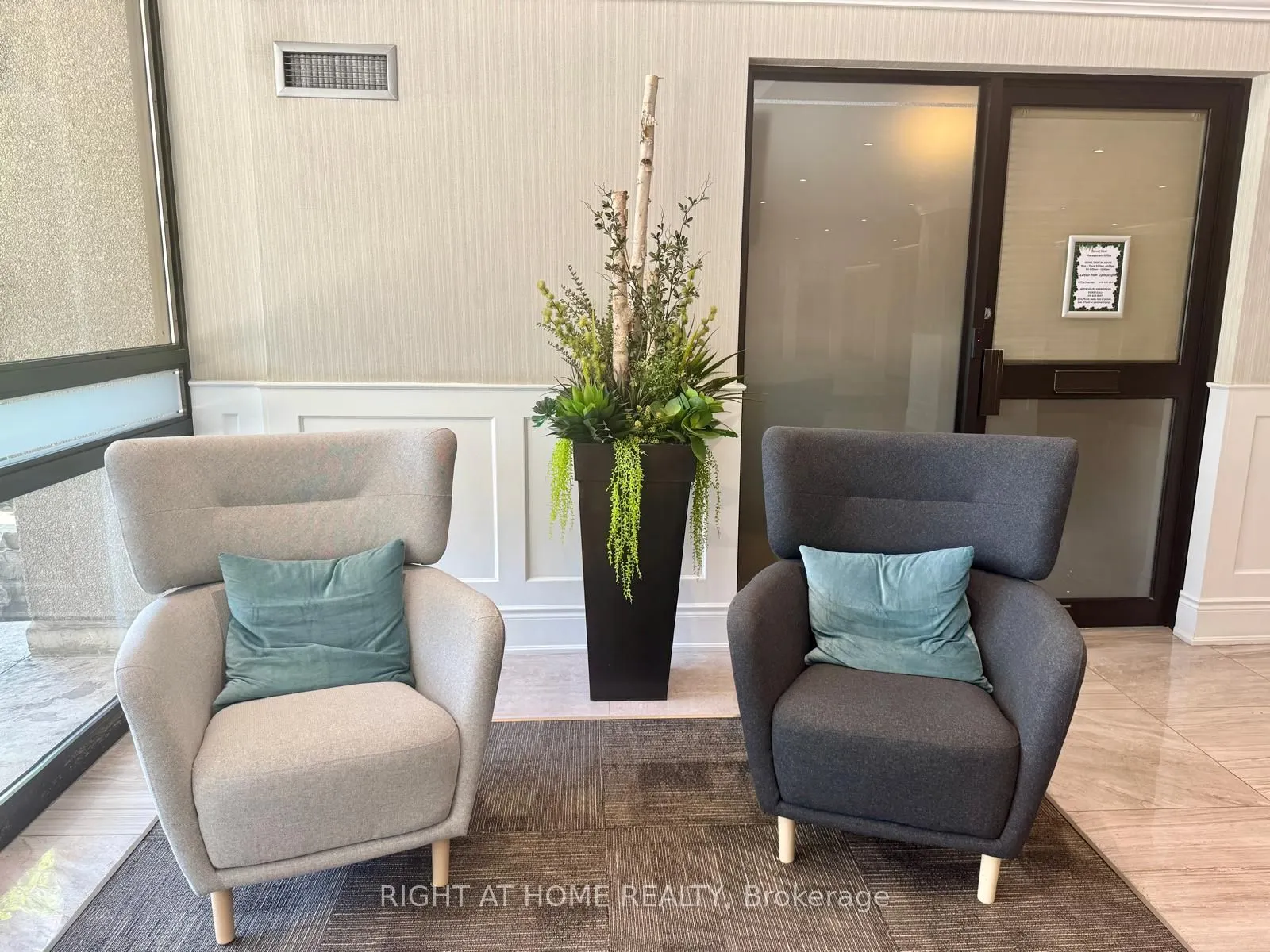 475 The West Mall, #1404