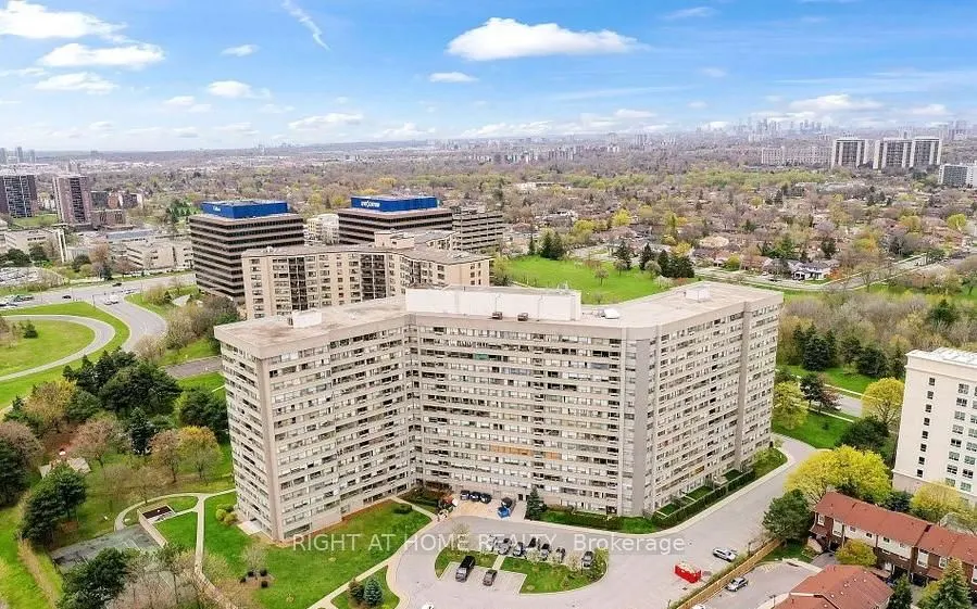 475 The West Mall, #1404