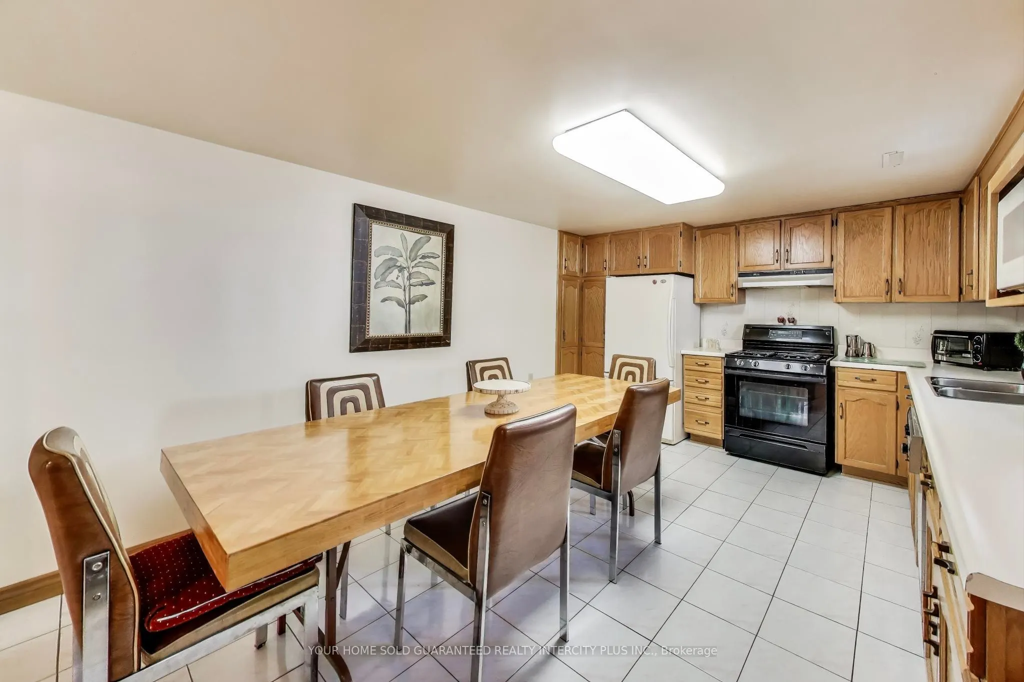 19 Hisey Crescent