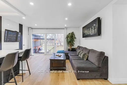 292 Woodward Avenue